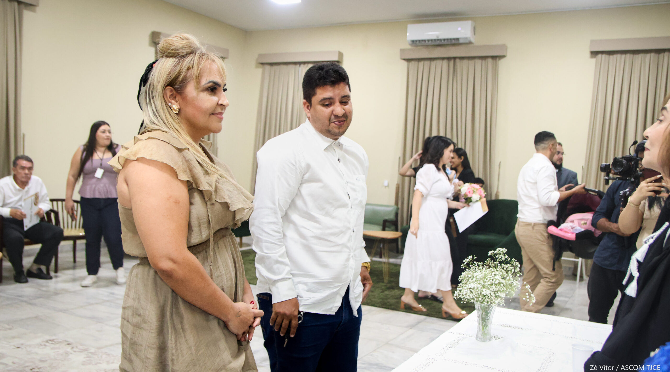 Projeto “Celebração Coletiva do Amor”: Parceria entre TJCE e UFC promove 27 casamentos em cerimôn... - Foto 308