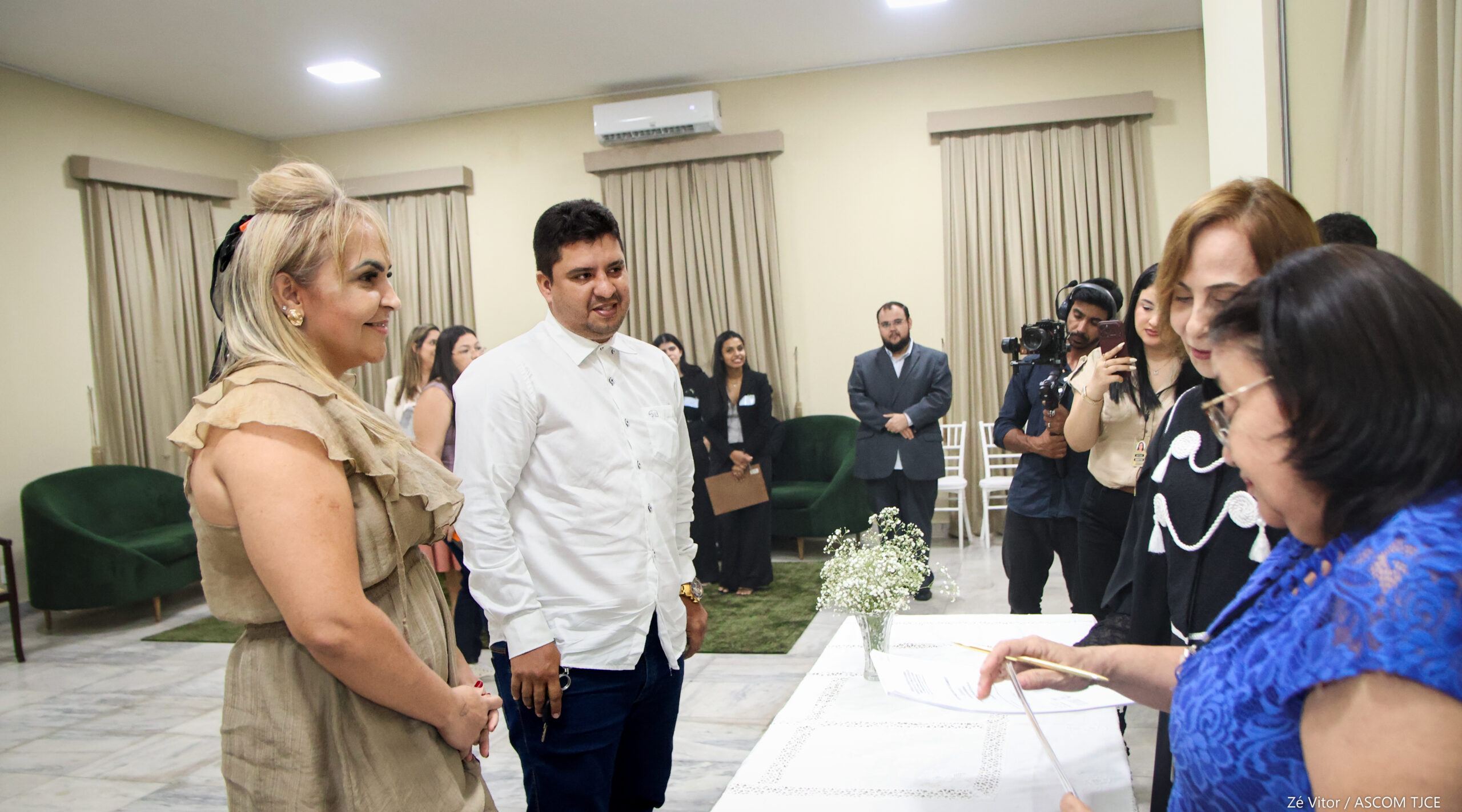 Projeto “Celebração Coletiva do Amor”: Parceria entre TJCE e UFC promove 27 casamentos em cerimôn... - Foto 310