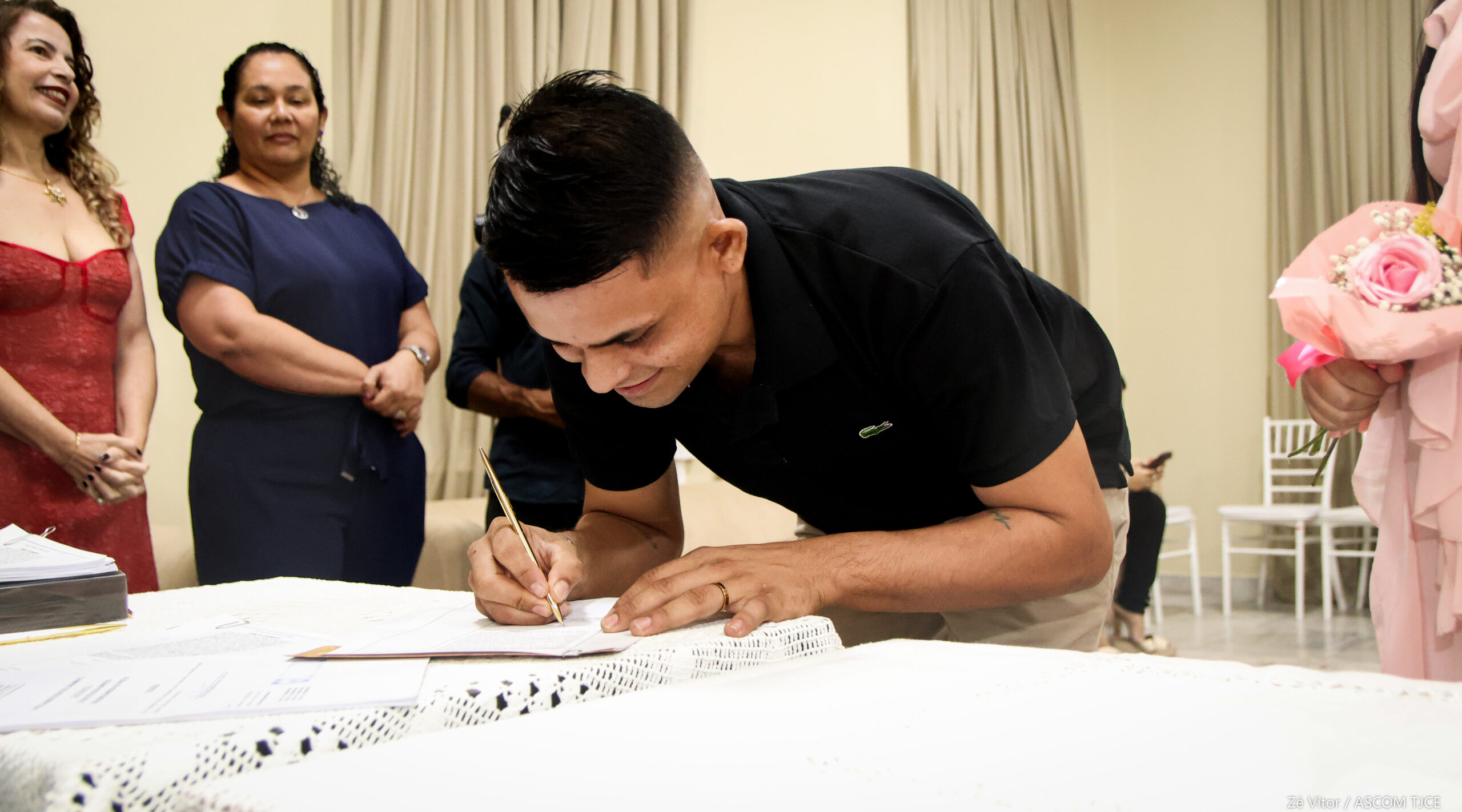 Projeto “Celebração Coletiva do Amor”: Parceria entre TJCE e UFC promove 27 casamentos em cerimôn... - Foto 324