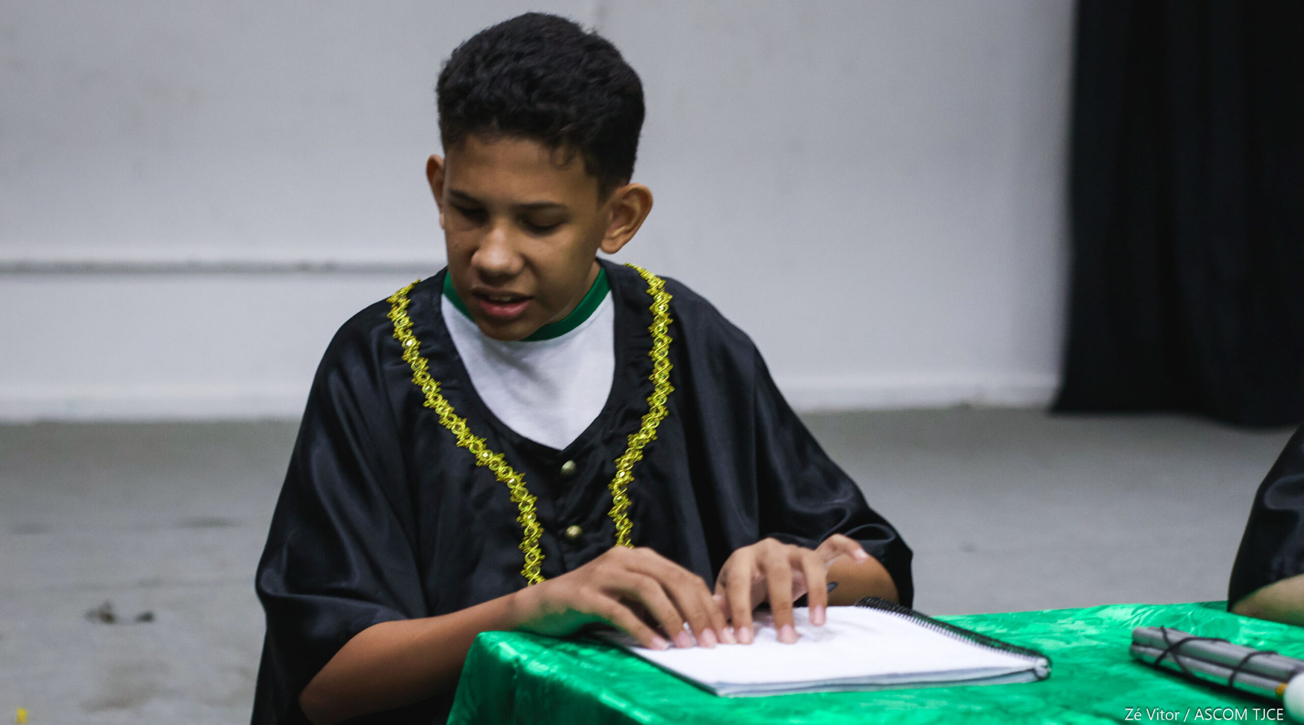 Superação e emoção marcam júri simulado promovido pelo TJCE protagonizado por estudantes cegas(os... - Foto 26