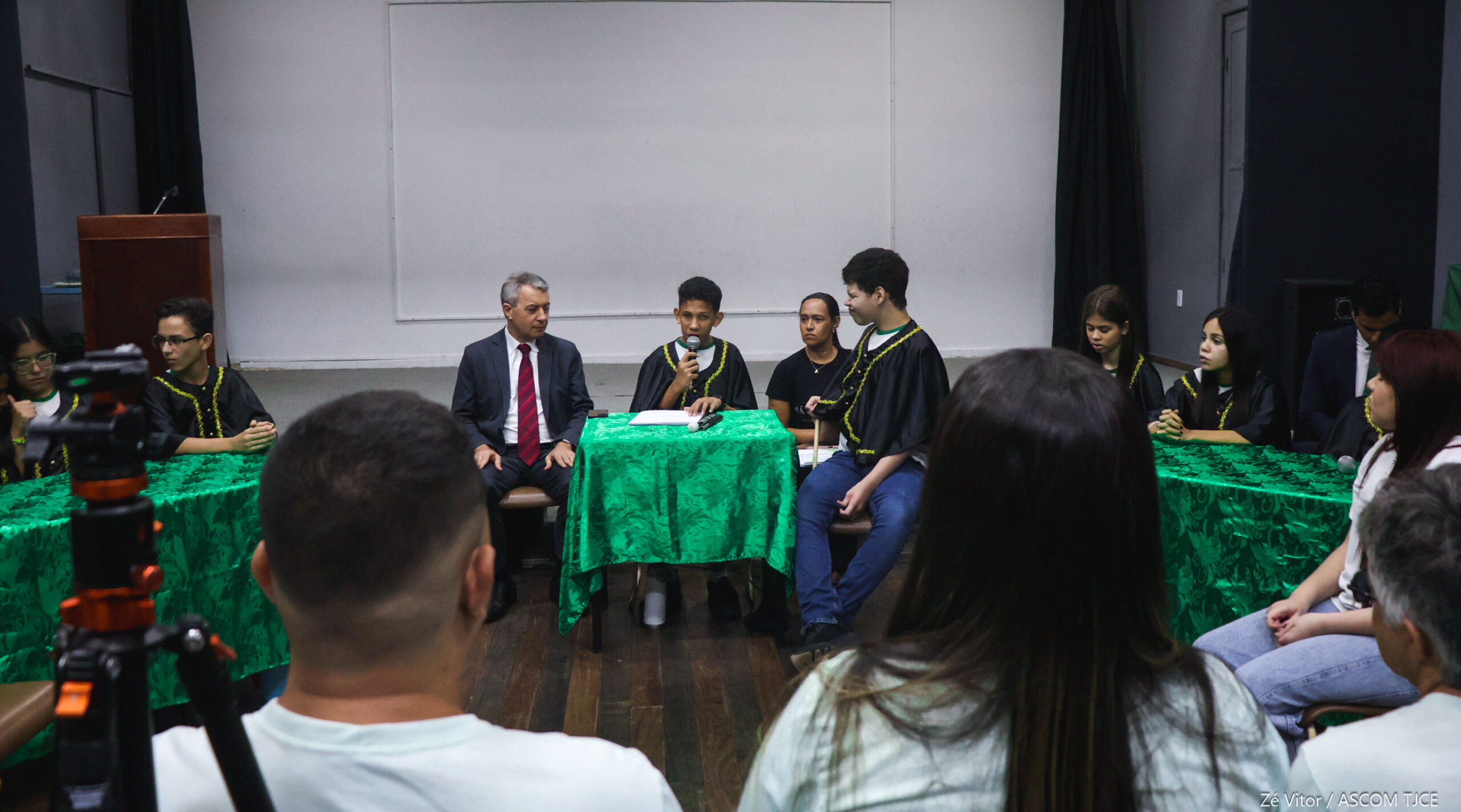 Superação e emoção marcam júri simulado promovido pelo TJCE protagonizado por estudantes cegas(os... - Foto 38