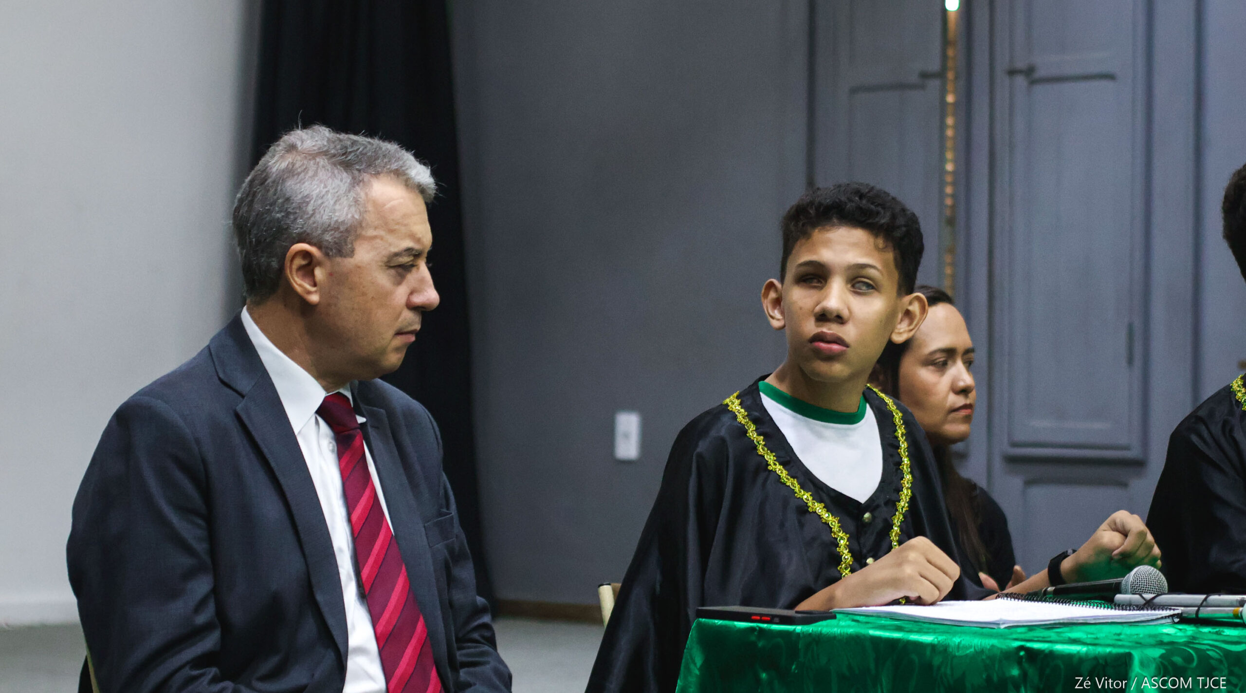 Superação e emoção marcam júri simulado promovido pelo TJCE protagonizado por estudantes cegas(os... - Foto 43
