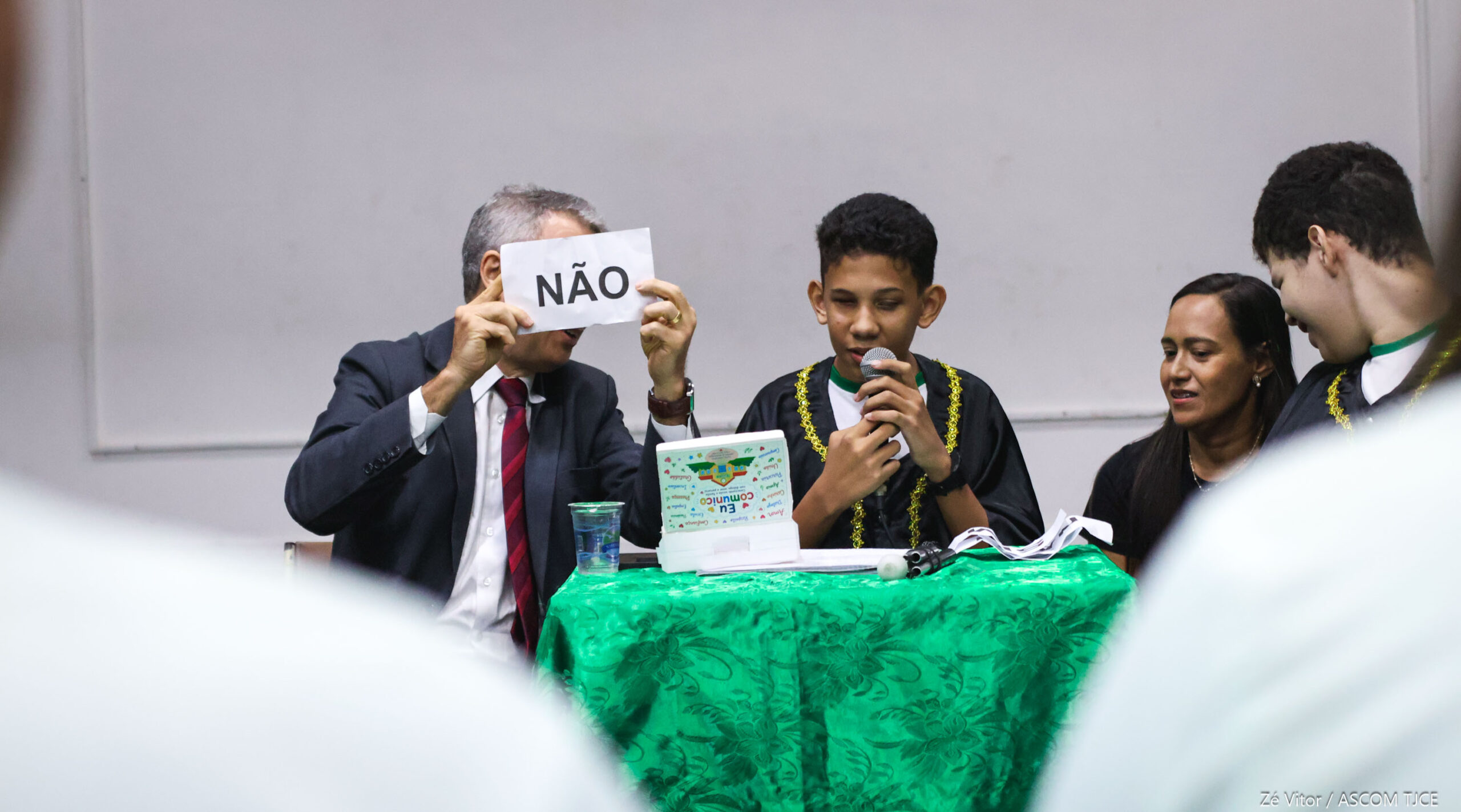 Superação e emoção marcam júri simulado promovido pelo TJCE protagonizado por estudantes cegas(os... - Foto 53