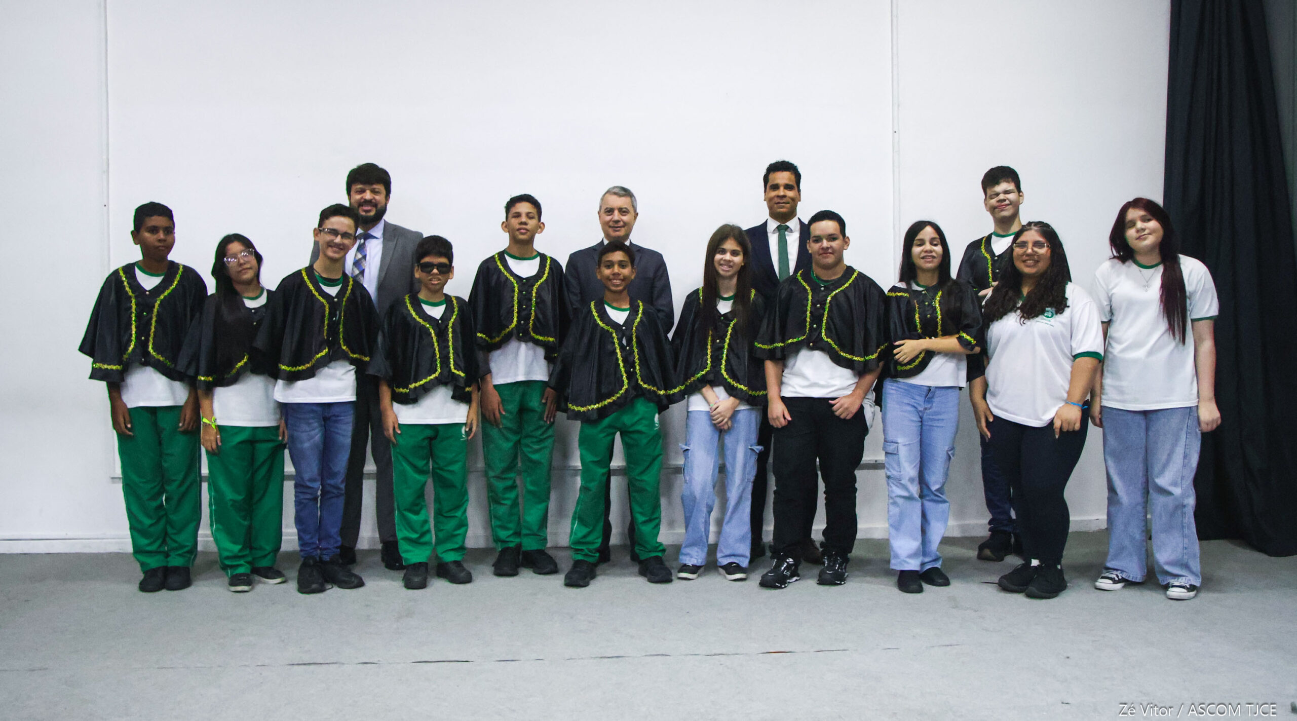 Superação e emoção marcam júri simulado promovido pelo TJCE protagonizado por estudantes cegas(os... - Foto 4