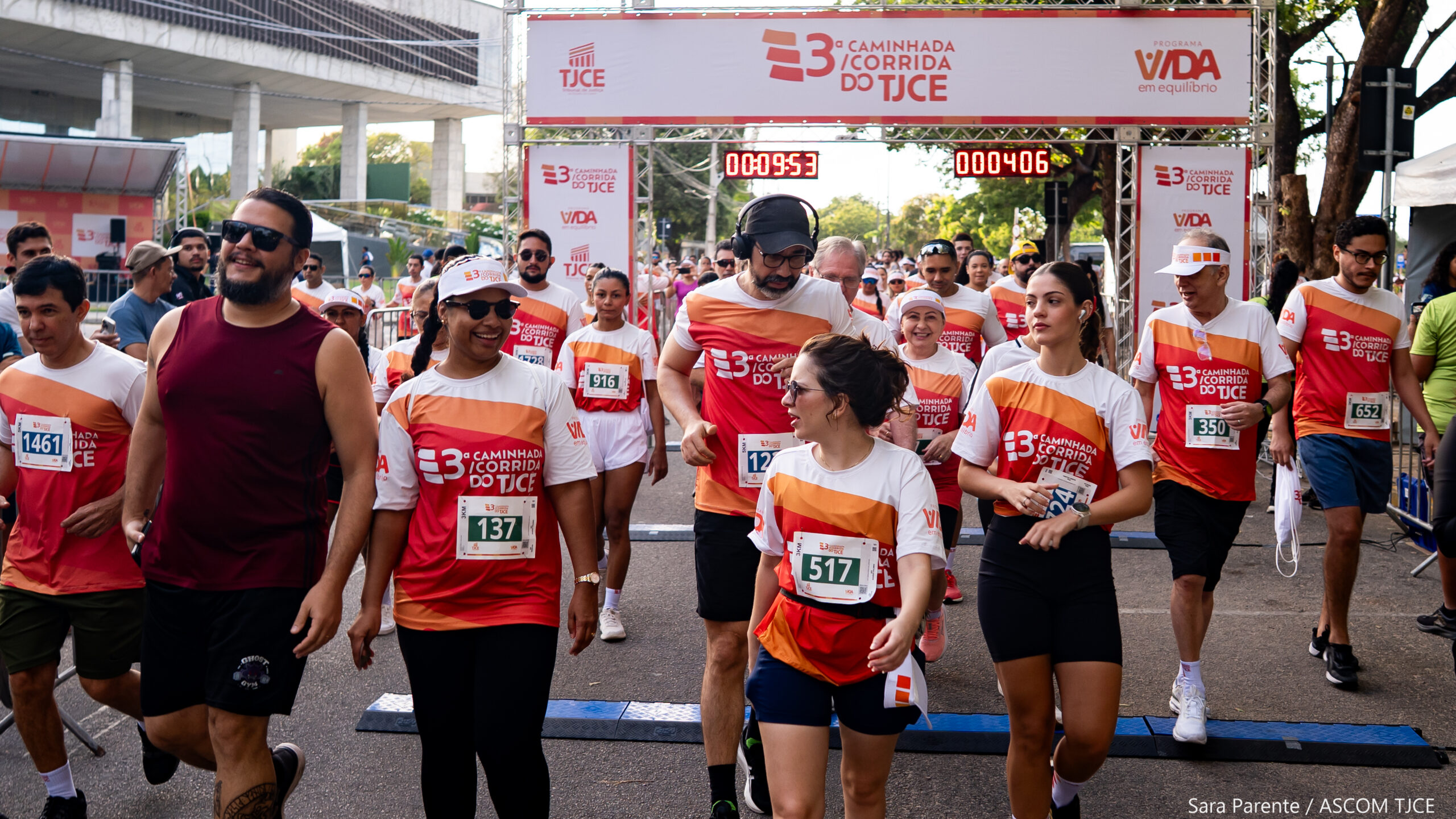 3ª Caminhada/Corrida do TJCE reúne membros do Judiciário em comemoração ao Mês do Servidor - Foto 55
