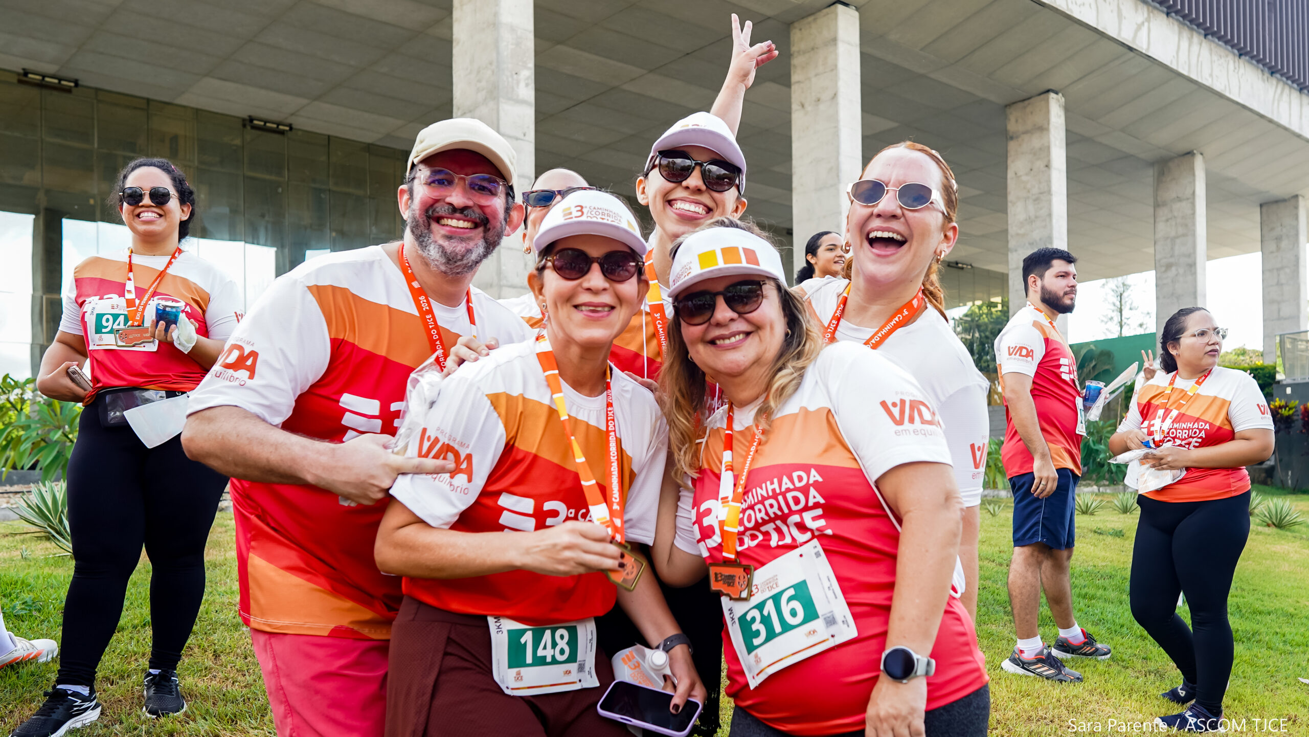 3ª Caminhada/Corrida do TJCE reúne membros do Judiciário em comemoração ao Mês do Servidor - Foto 68