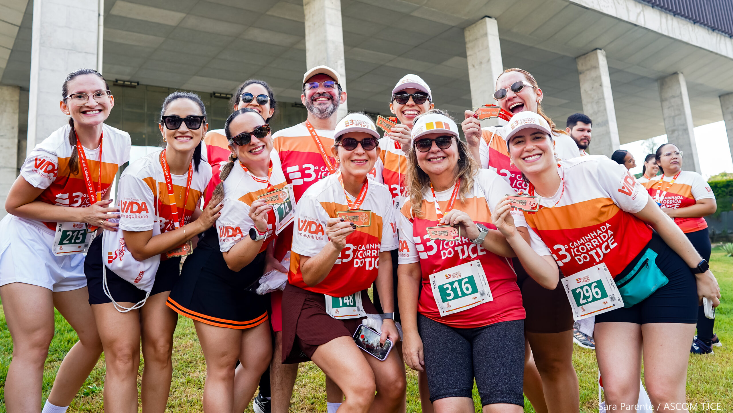 3ª Caminhada/Corrida do TJCE reúne membros do Judiciário em comemoração ao Mês do Servidor - Foto 69