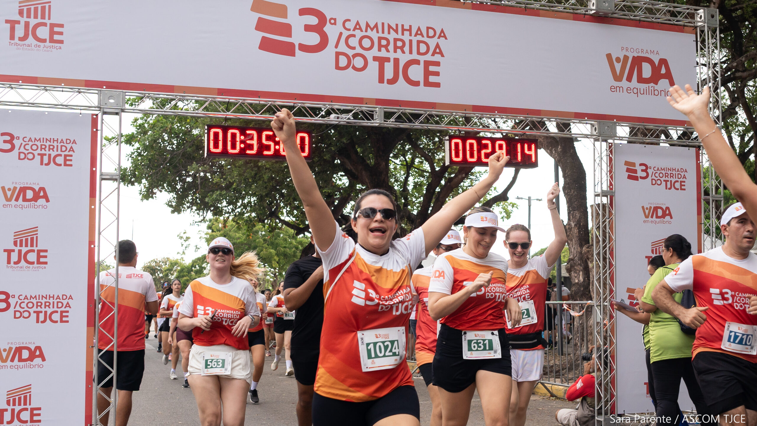 3ª Caminhada/Corrida do TJCE reúne membros do Judiciário em comemoração ao Mês do Servidor - Foto 90