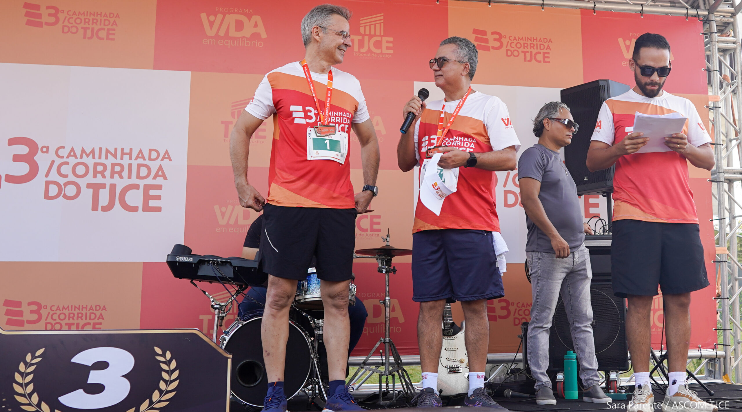 3ª Caminhada/Corrida do TJCE reúne membros do Judiciário em comemoração ao Mês do Servidor - Foto 98