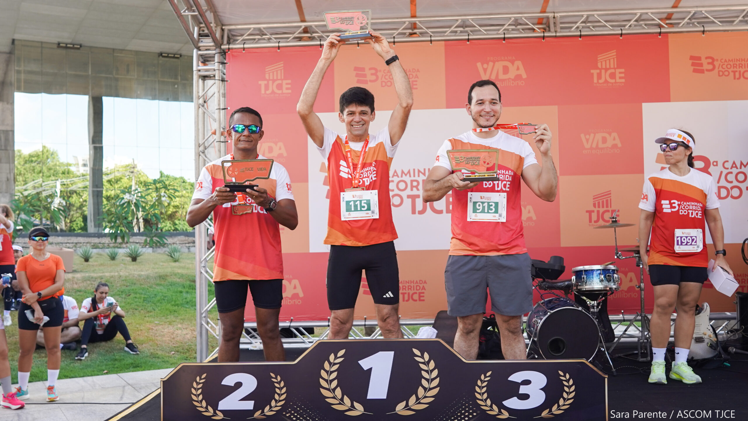 3ª Caminhada/Corrida do TJCE reúne membros do Judiciário em comemoração ao Mês do Servidor - Foto 105