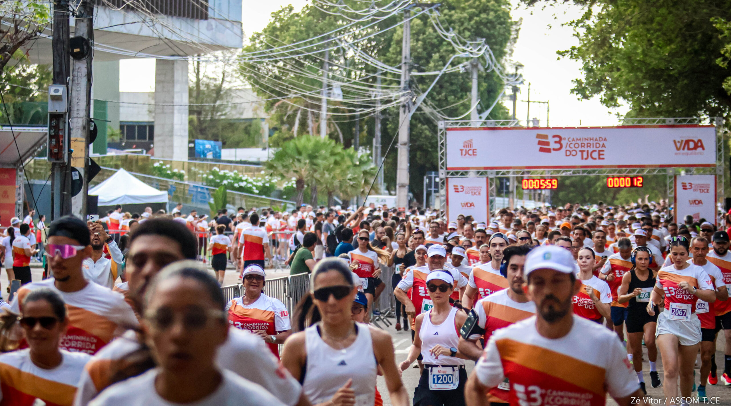 3ª Caminhada/Corrida do TJCE reúne membros do Judiciário em comemoração ao Mês do Servidor - Foto 111
