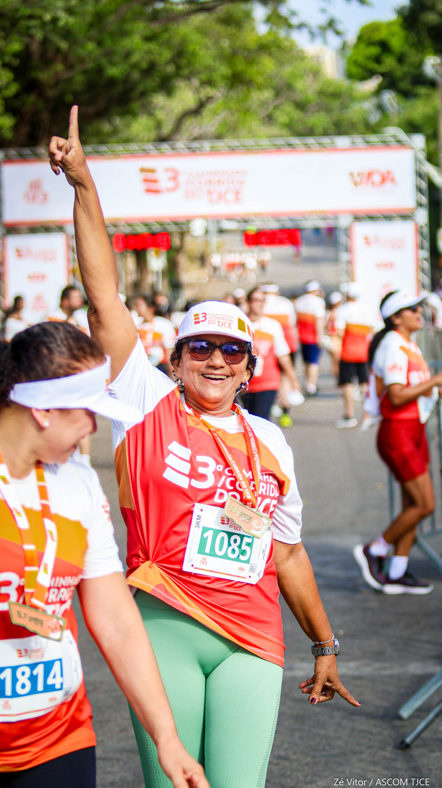3ª Caminhada/Corrida do TJCE reúne membros do Judiciário em comemoração ao Mês do Servidor - Foto 31