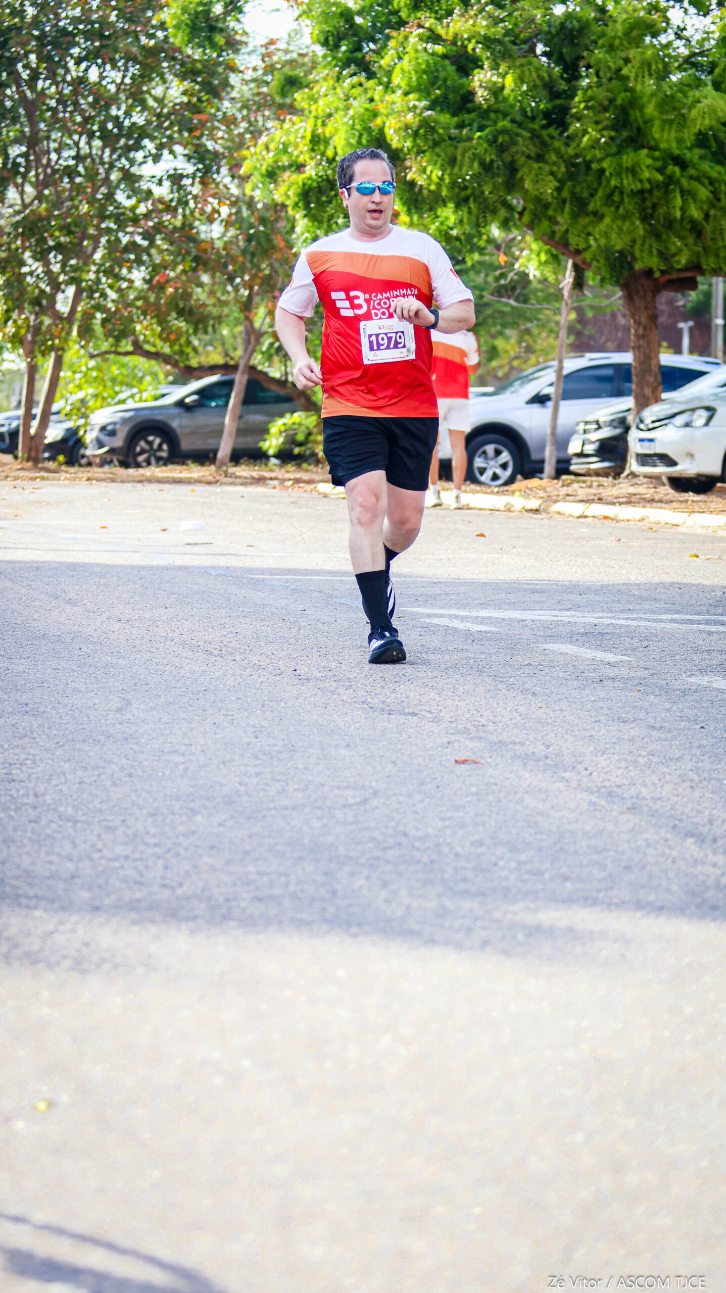3ª Caminhada/Corrida do TJCE reúne membros do Judiciário em comemoração ao Mês do Servidor - Foto 8