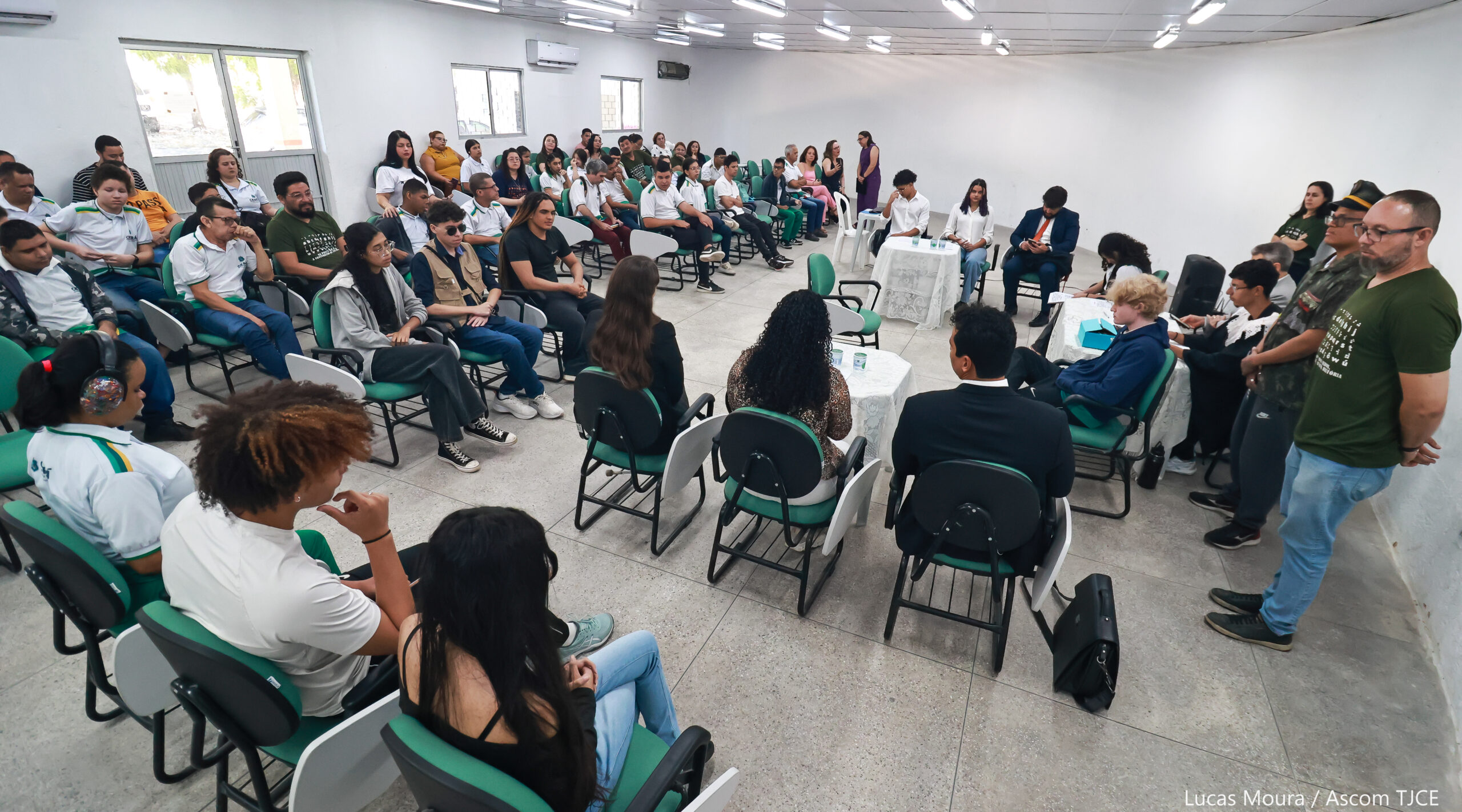 ‘Justiça de Olhos Abertos’ leva júri simulado para dentro da sala de aula com foco na inclusão de... - Foto 20