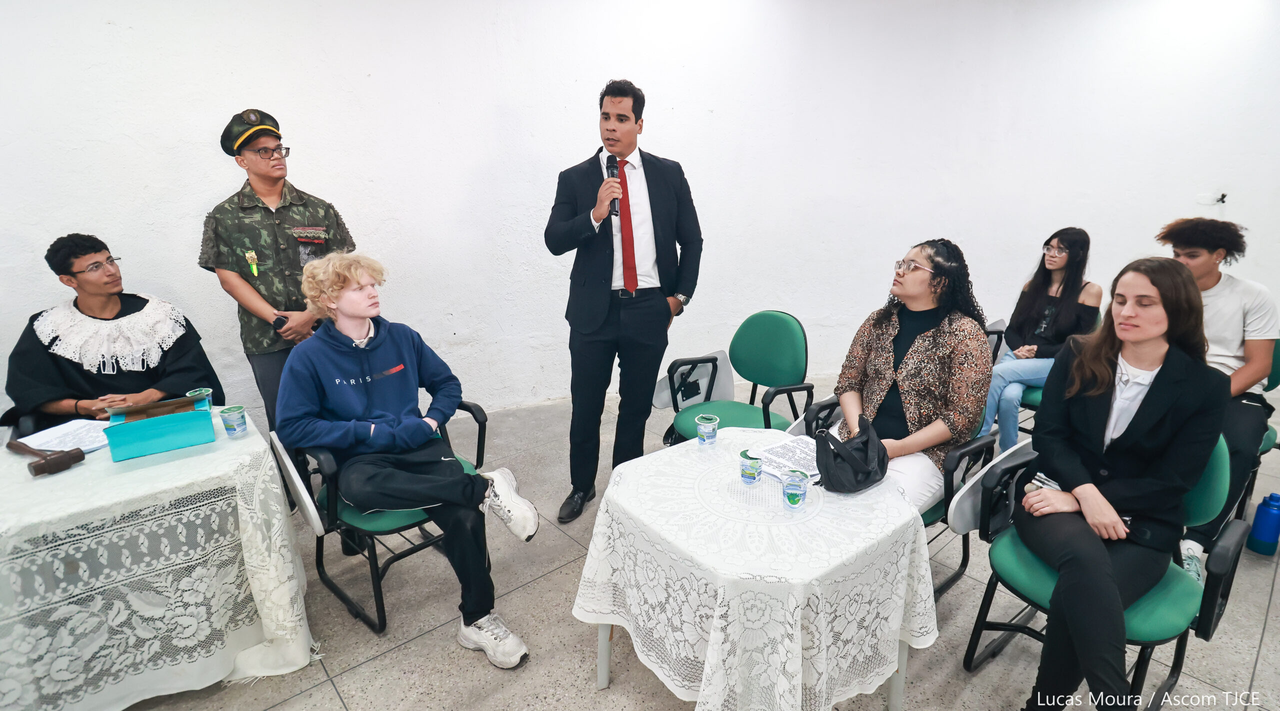 ‘Justiça de Olhos Abertos’ leva júri simulado para dentro da sala de aula com foco na inclusão de... - Foto 9