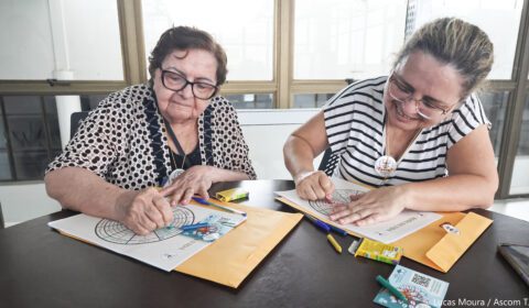 Oficina de Valorização 60+ no Fórum Clóvis Beviláqua promove reflexões sobre envelhecimento, esco...