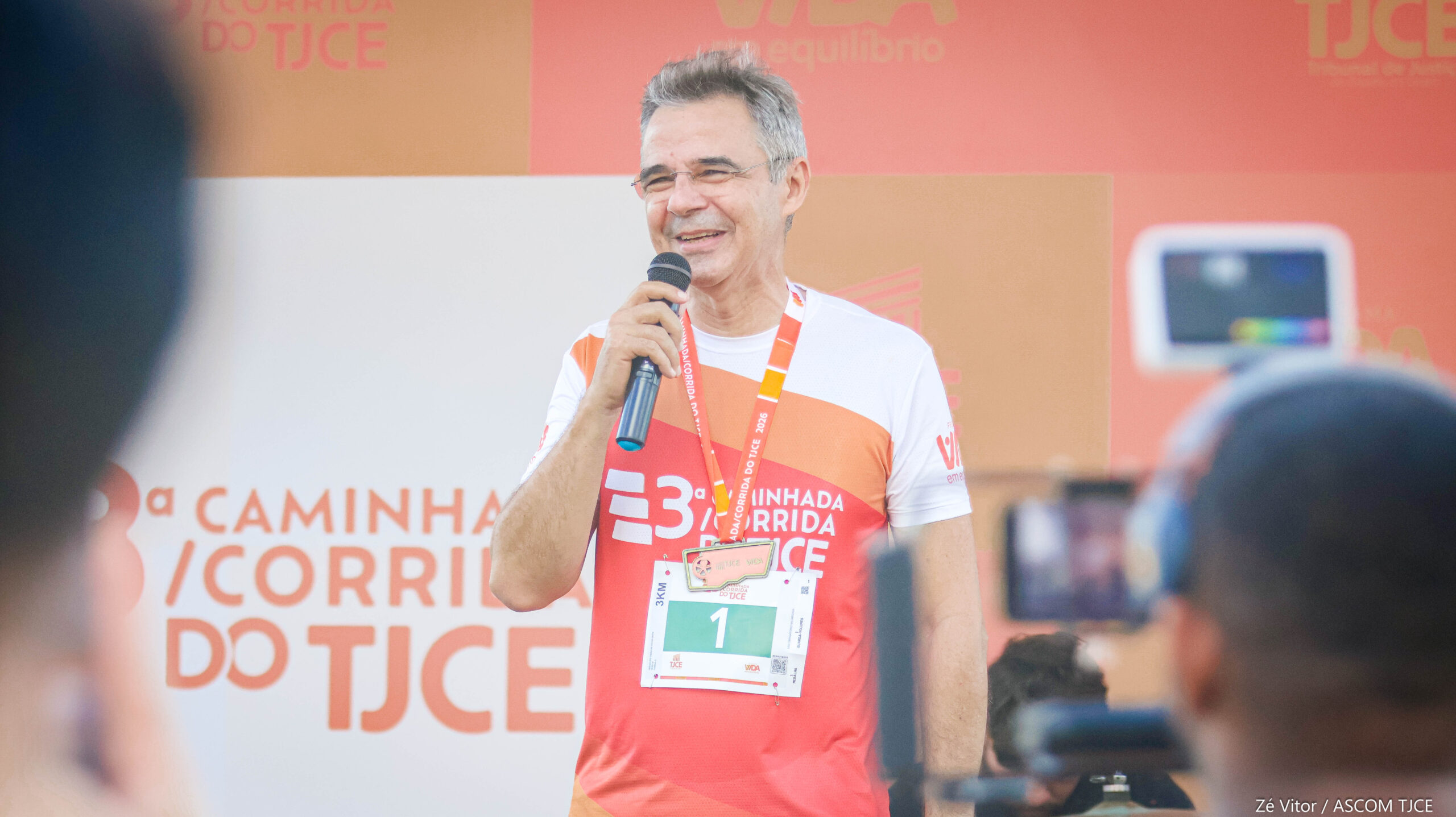 3ª Caminhada/Corrida do TJCE reúne membros do Judiciário em comemoração ao Mês do Servidor - Foto 157