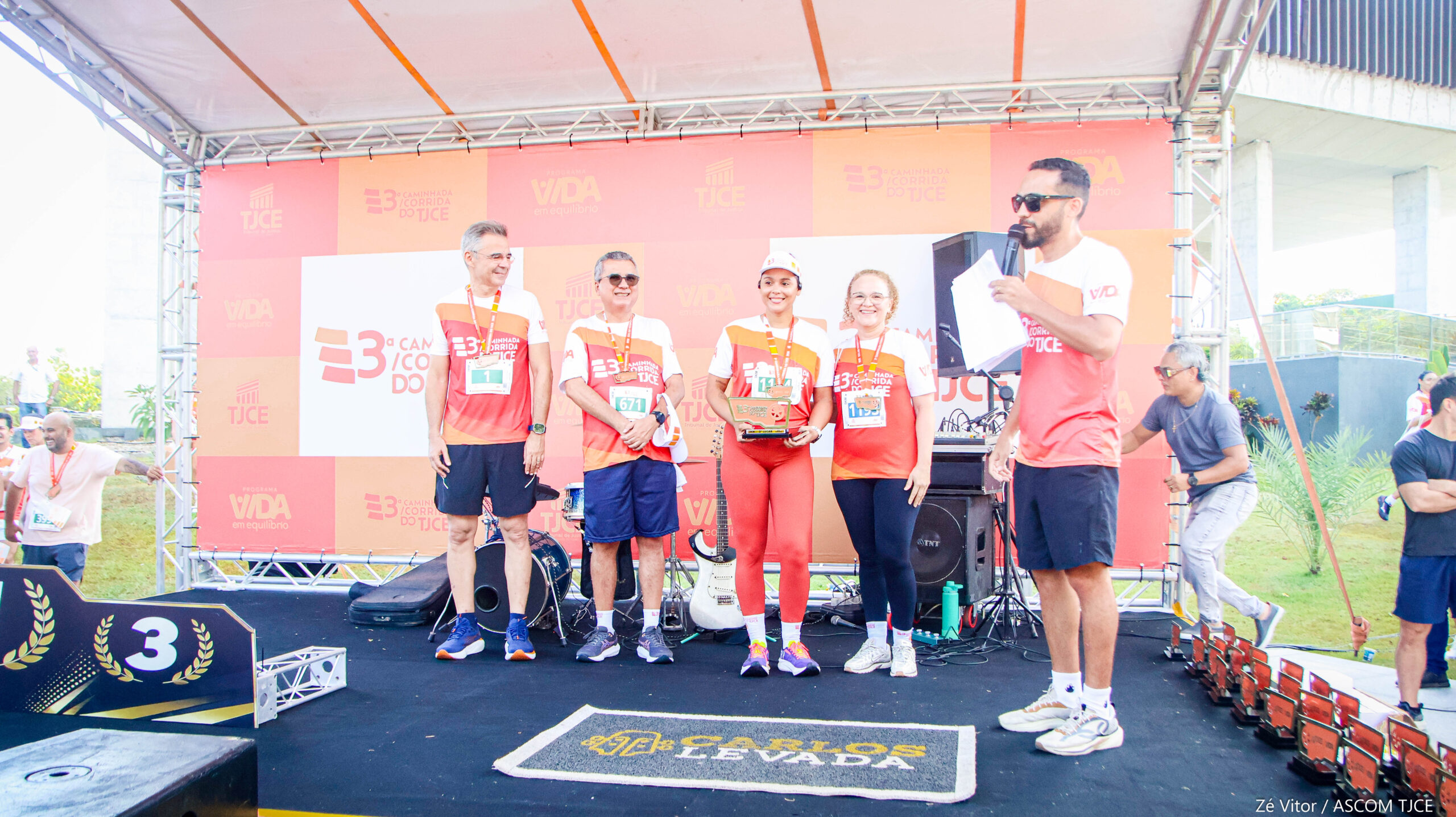 3ª Caminhada/Corrida do TJCE reúne membros do Judiciário em comemoração ao Mês do Servidor - Foto 159