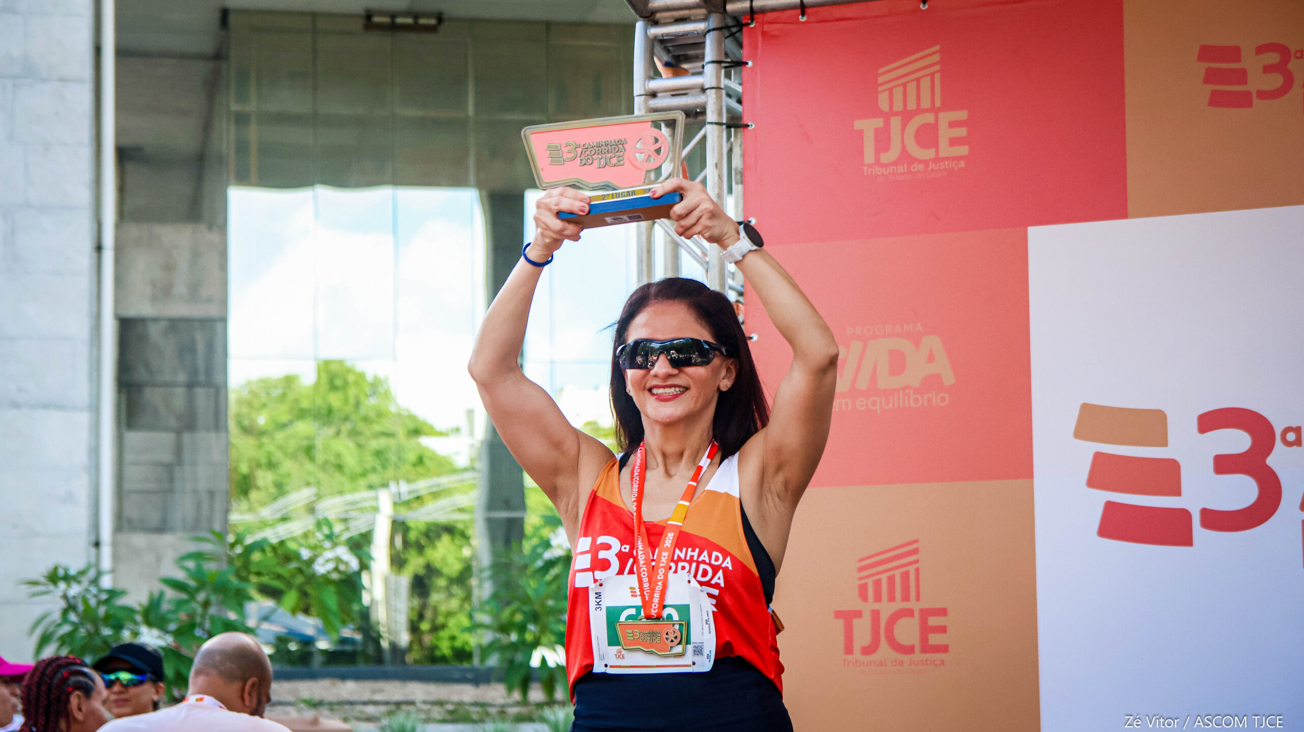 3ª Caminhada/Corrida do TJCE reúne membros do Judiciário em comemoração ao Mês do Servidor - Foto 168