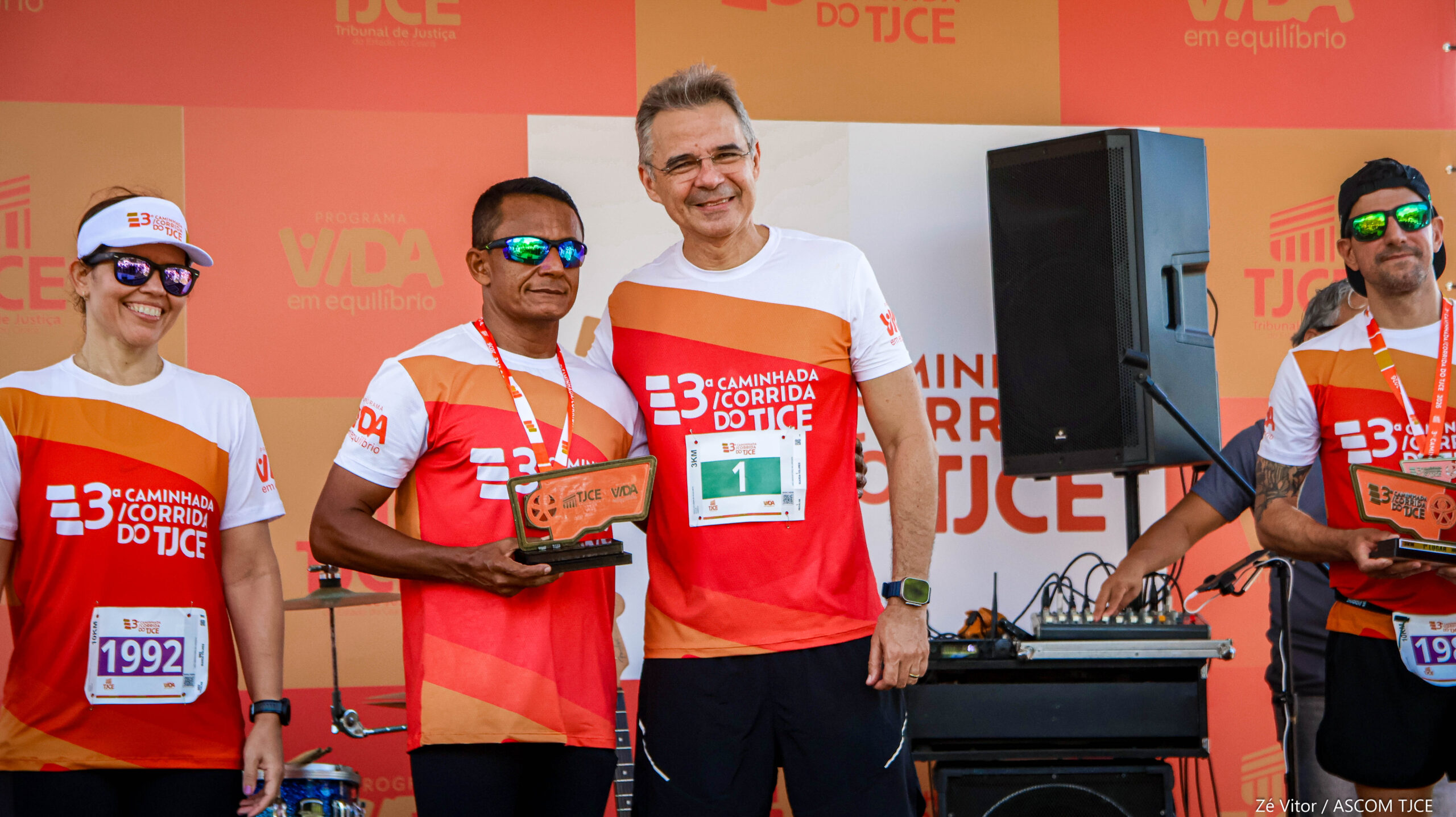 3ª Caminhada/Corrida do TJCE reúne membros do Judiciário em comemoração ao Mês do Servidor - Foto 171