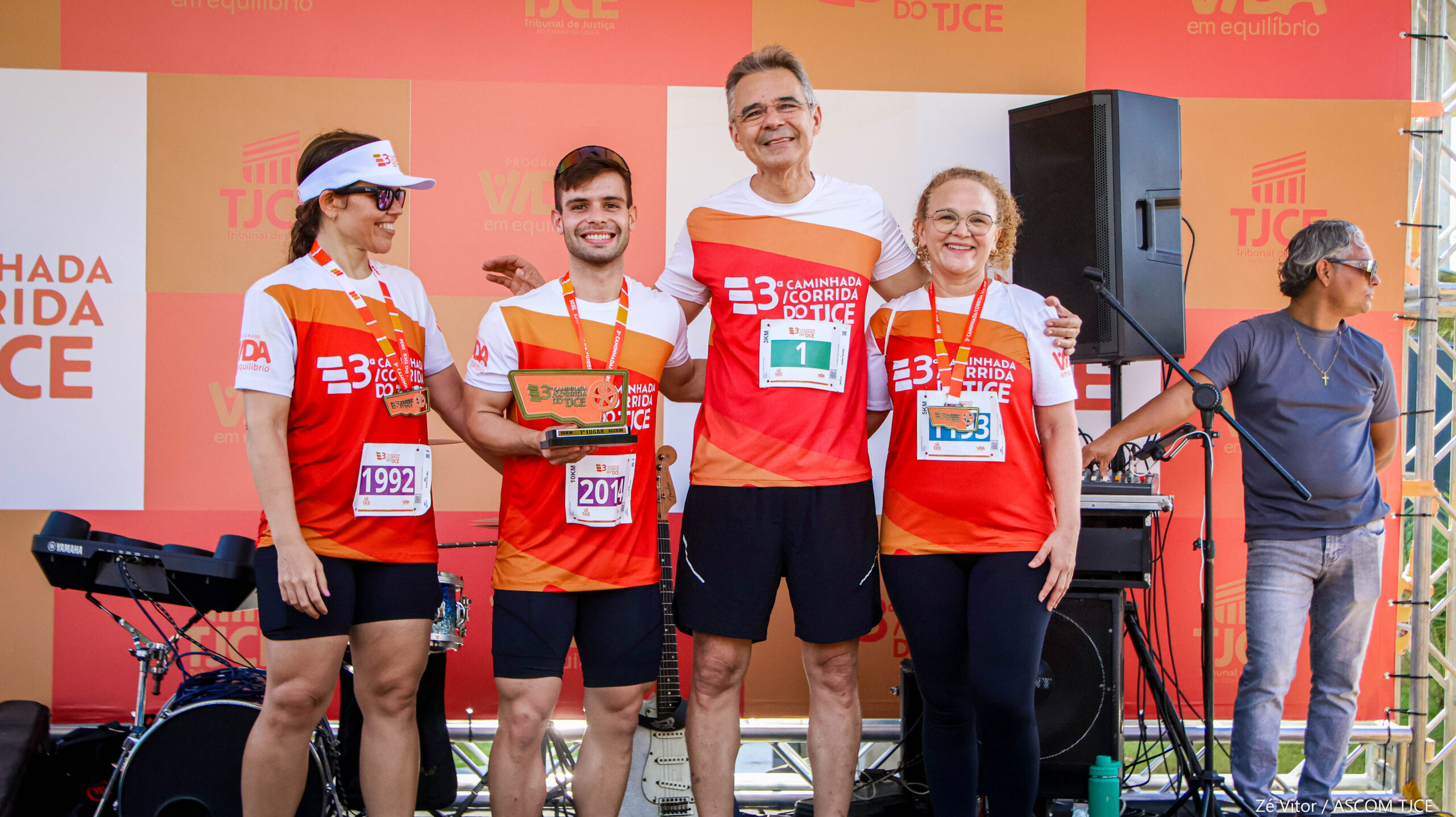 3ª Caminhada/Corrida do TJCE reúne membros do Judiciário em comemoração ao Mês do Servidor - Foto 184