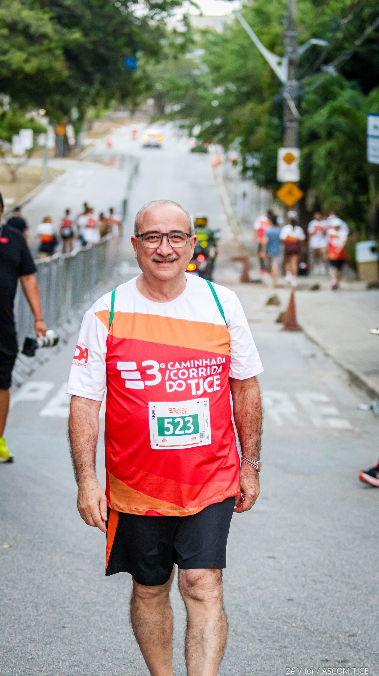 3ª Caminhada/Corrida do TJCE reúne membros do Judiciário em comemoração ao Mês do Servidor - Foto 193