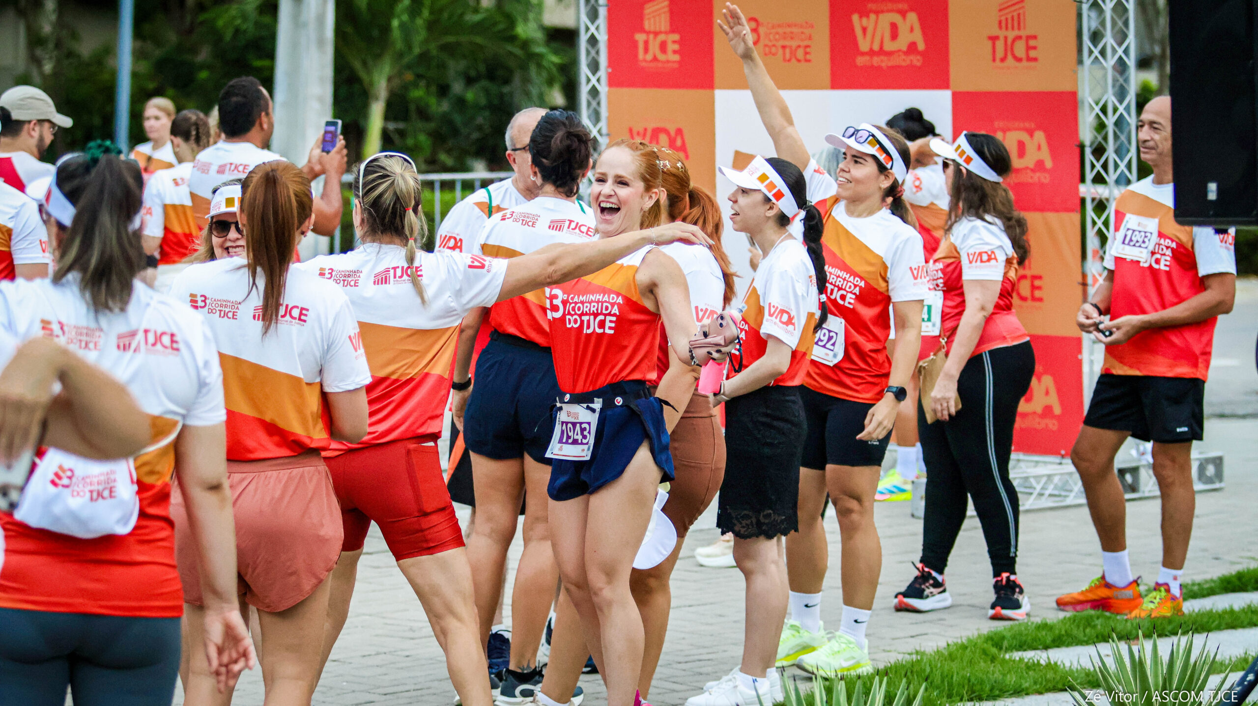3ª Caminhada/Corrida do TJCE reúne membros do Judiciário em comemoração ao Mês do Servidor - Foto 198