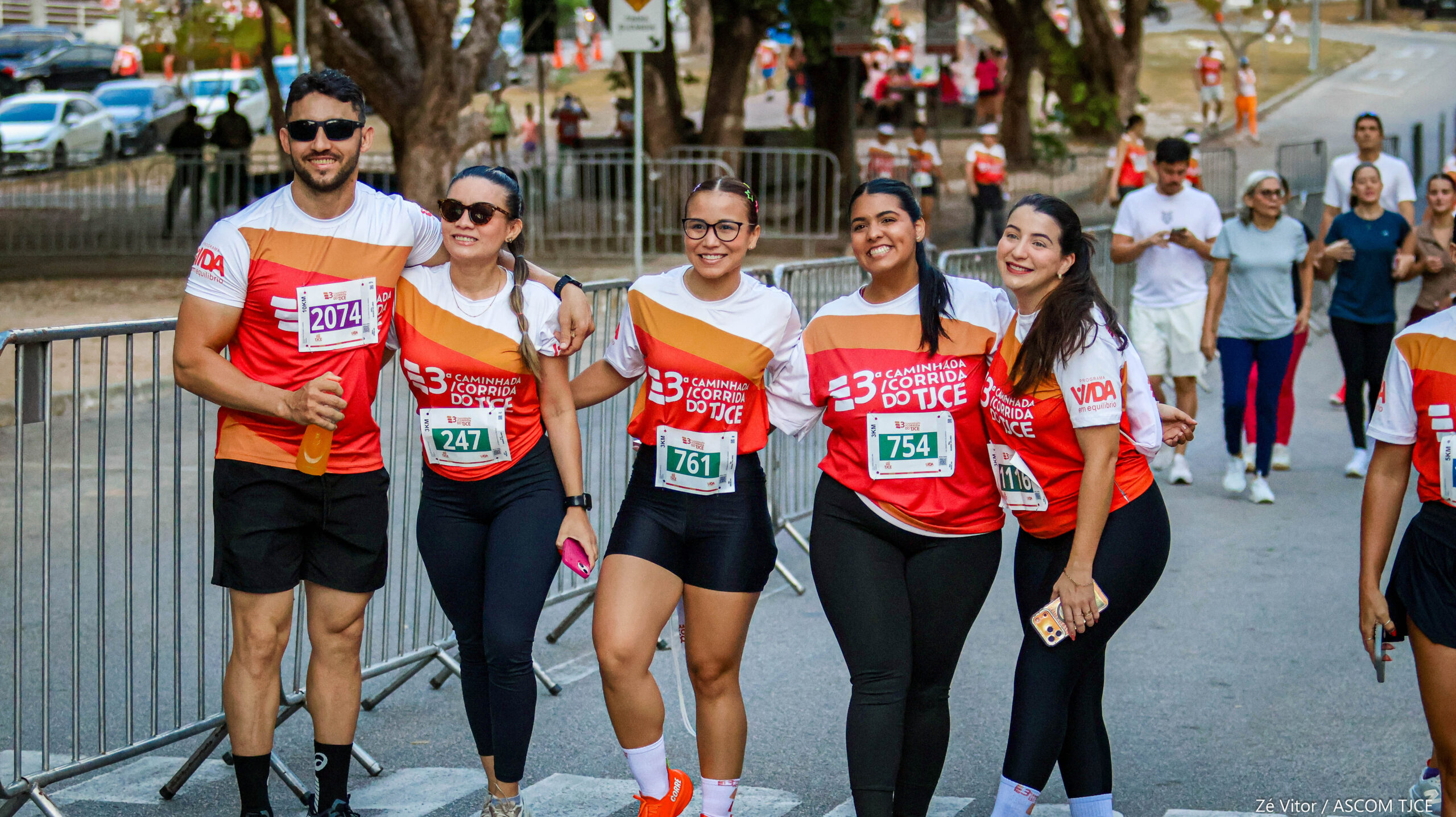 3ª Caminhada/Corrida do TJCE reúne membros do Judiciário em comemoração ao Mês do Servidor - Foto 215