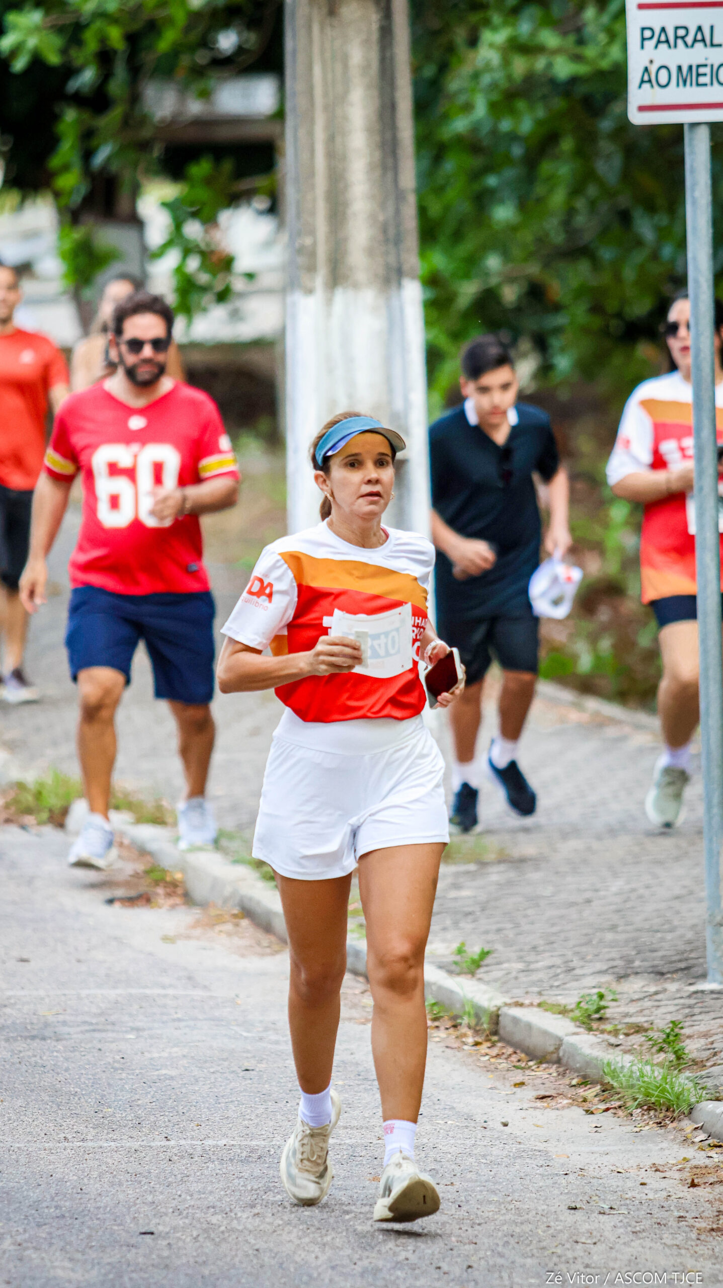 3ª Caminhada/Corrida do TJCE reúne membros do Judiciário em comemoração ao Mês do Servidor - Foto 227