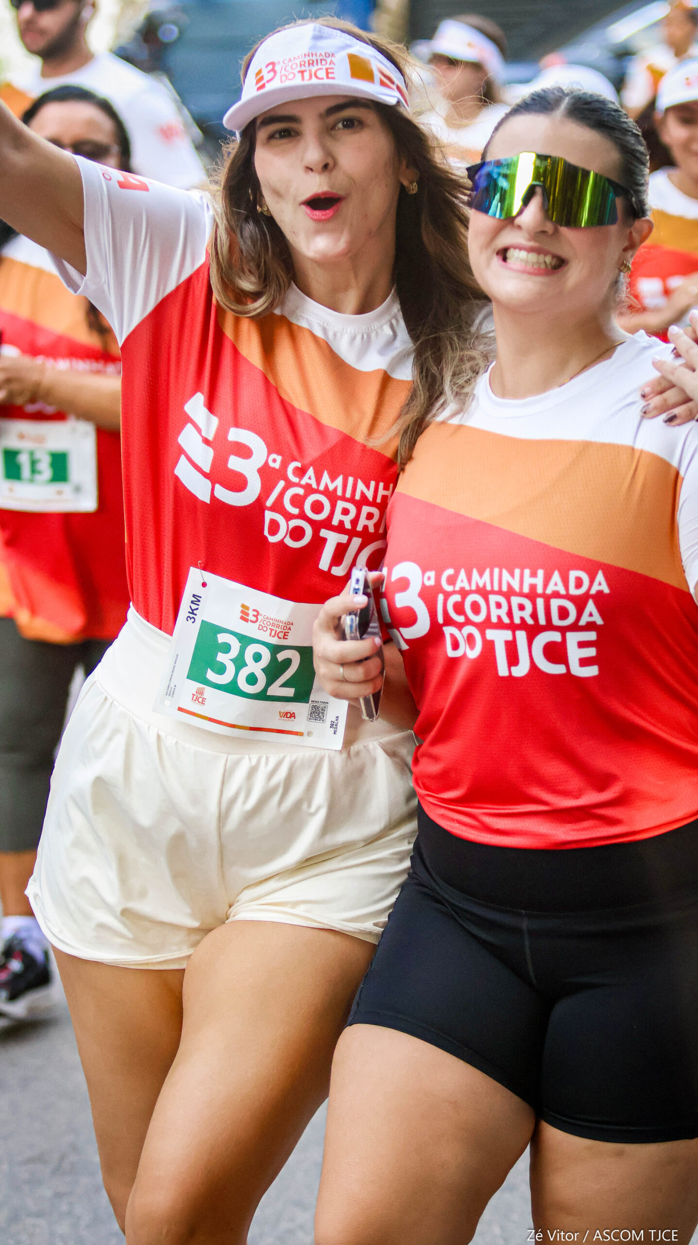 3ª Caminhada/Corrida do TJCE reúne membros do Judiciário em comemoração ao Mês do Servidor - Foto 245