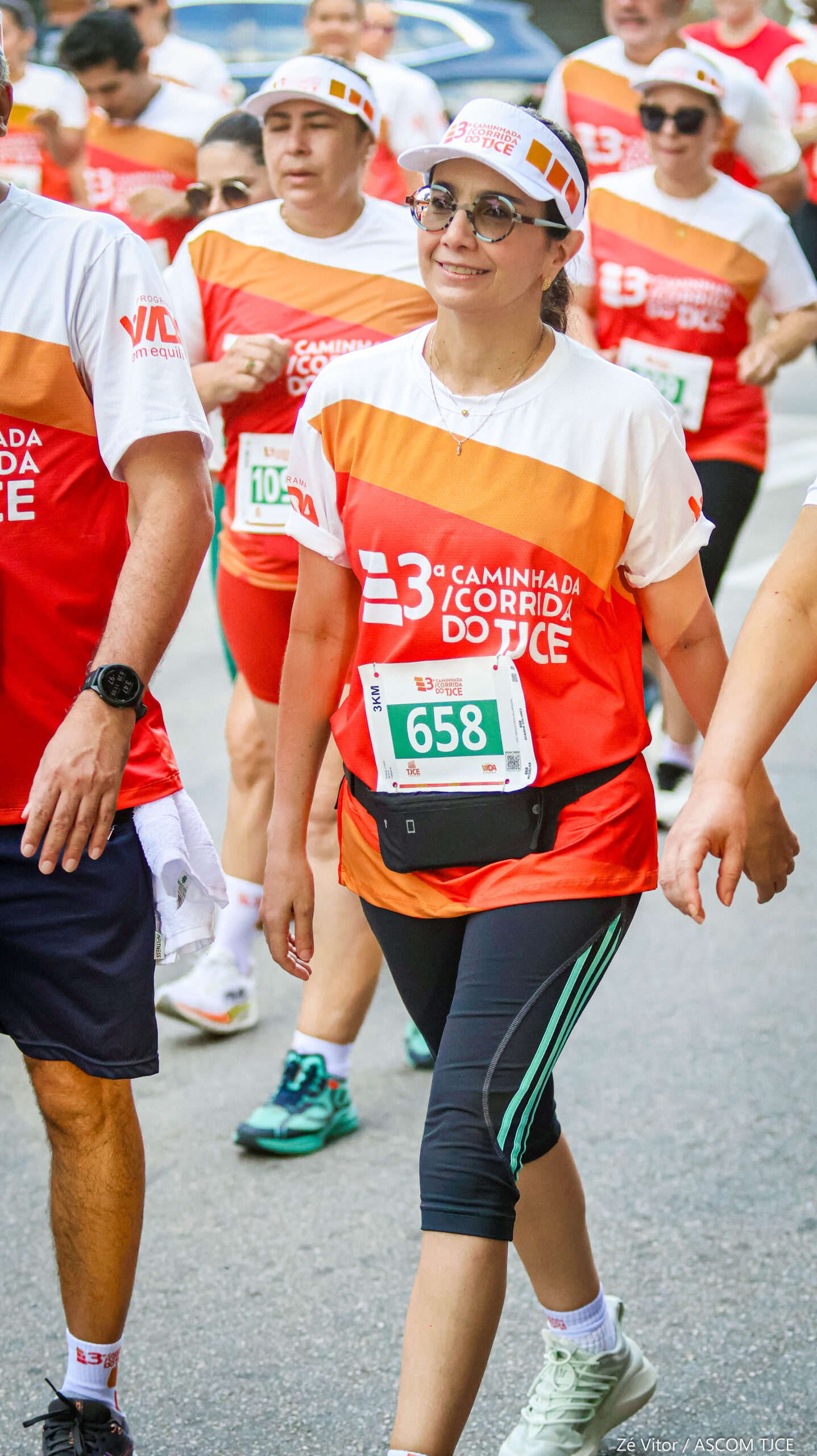 3ª Caminhada/Corrida do TJCE reúne membros do Judiciário em comemoração ao Mês do Servidor - Foto 247