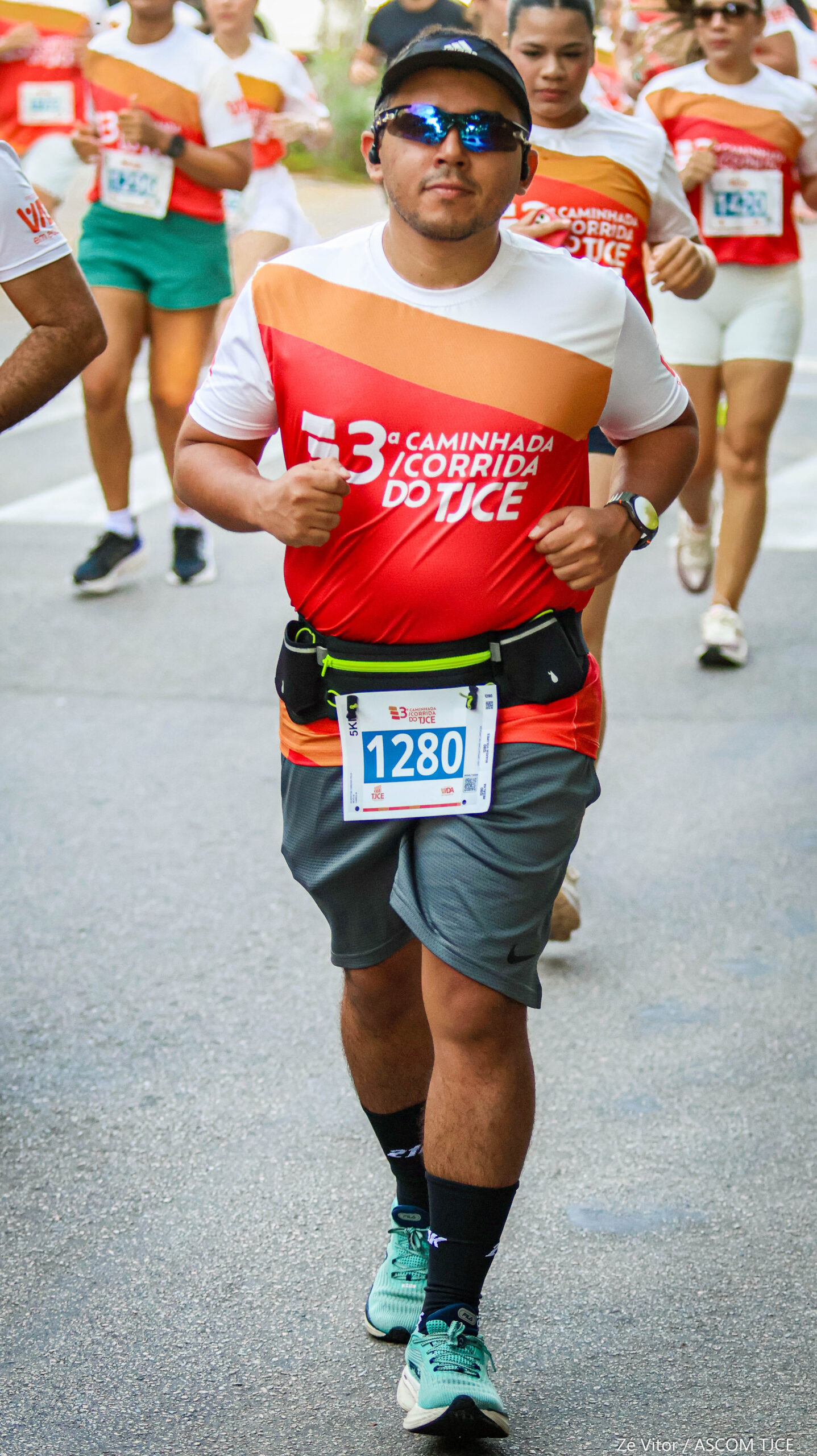 3ª Caminhada/Corrida do TJCE reúne membros do Judiciário em comemoração ao Mês do Servidor - Foto 251