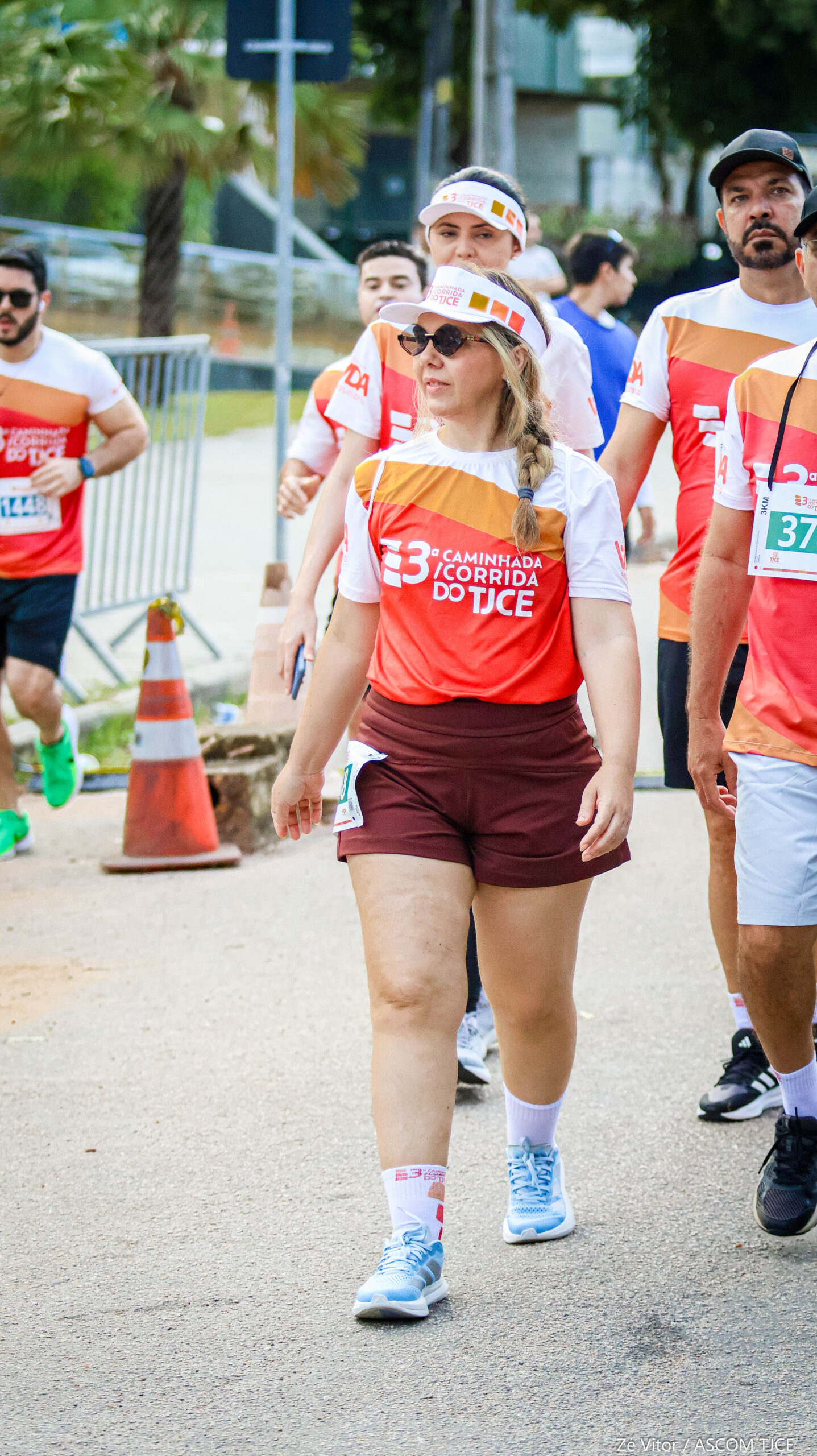 3ª Caminhada/Corrida do TJCE reúne membros do Judiciário em comemoração ao Mês do Servidor - Foto 268