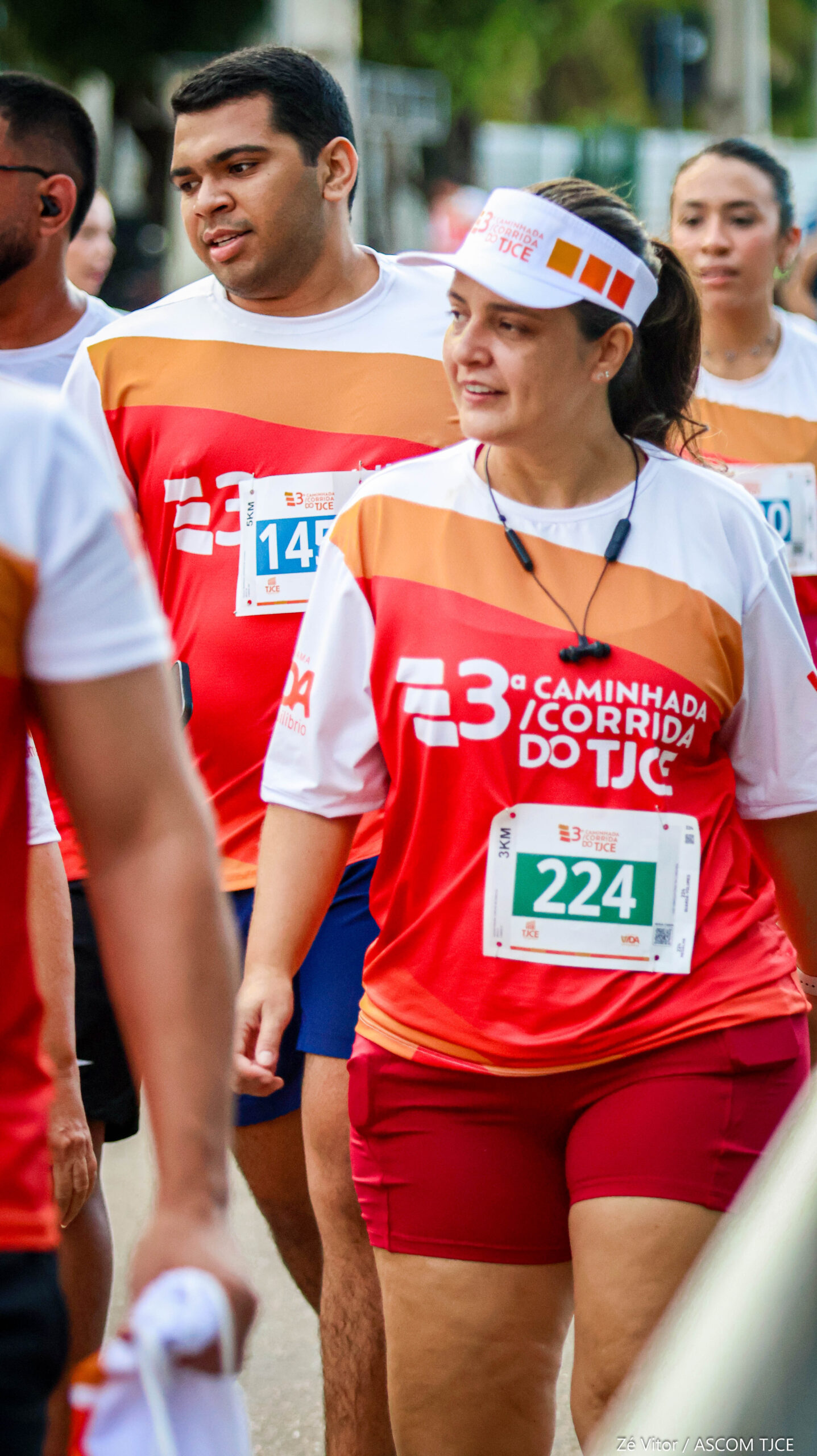 3ª Caminhada/Corrida do TJCE reúne membros do Judiciário em comemoração ao Mês do Servidor - Foto 269
