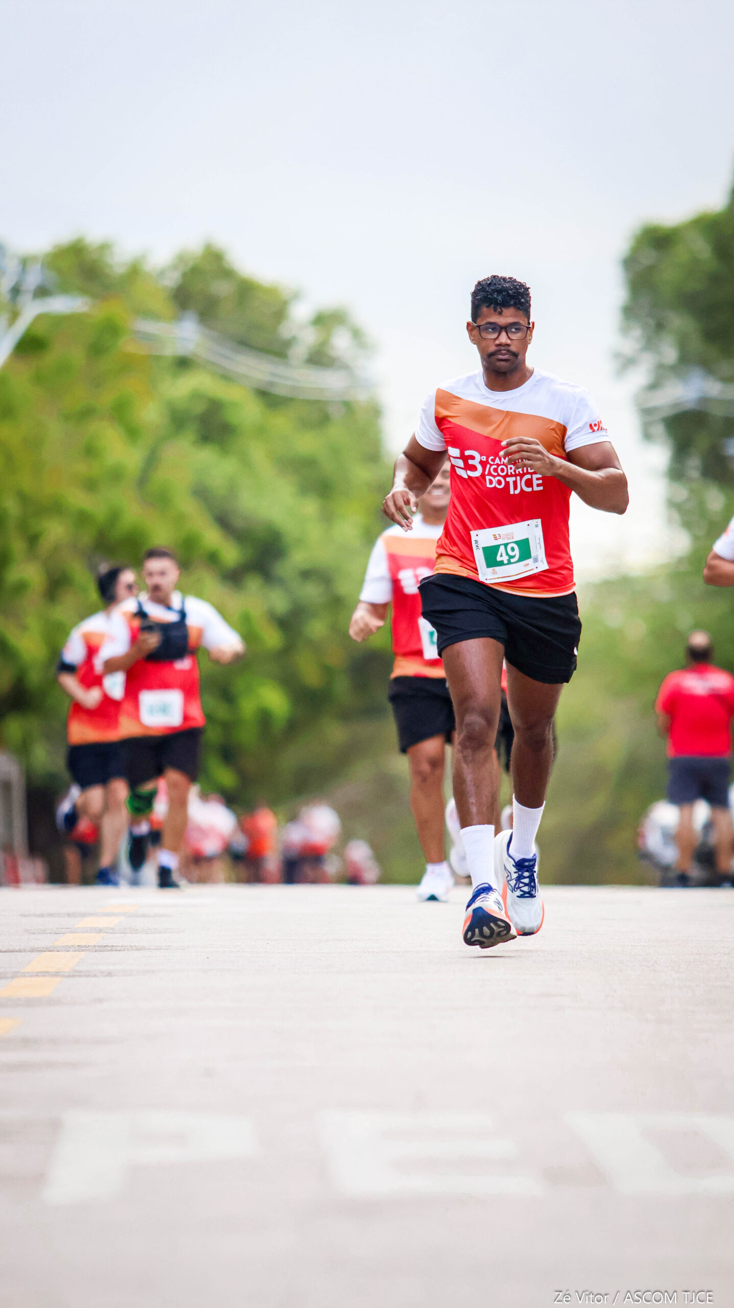 3ª Caminhada/Corrida do TJCE reúne membros do Judiciário em comemoração ao Mês do Servidor - Foto 277
