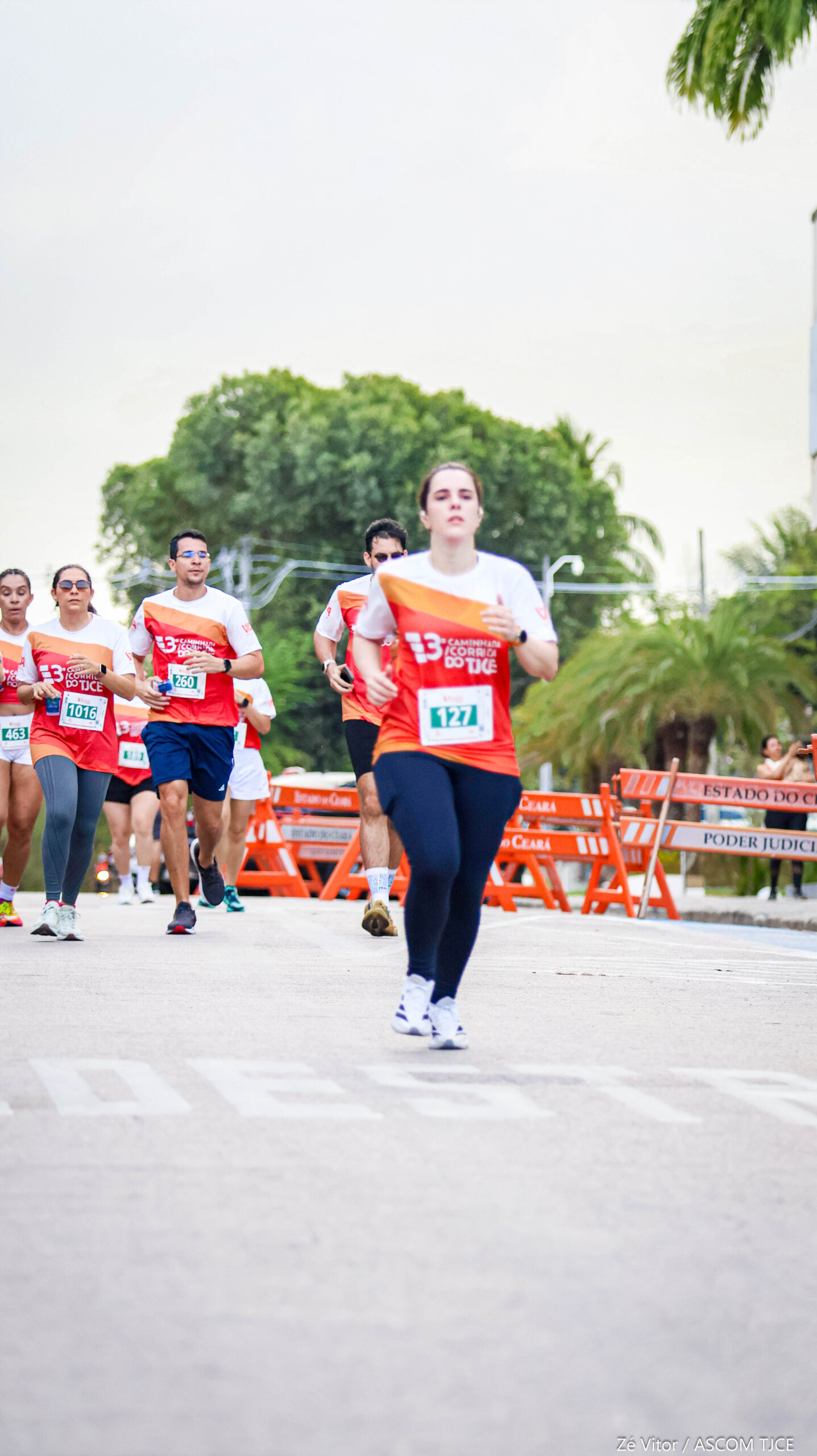 3ª Caminhada/Corrida do TJCE reúne membros do Judiciário em comemoração ao Mês do Servidor - Foto 303