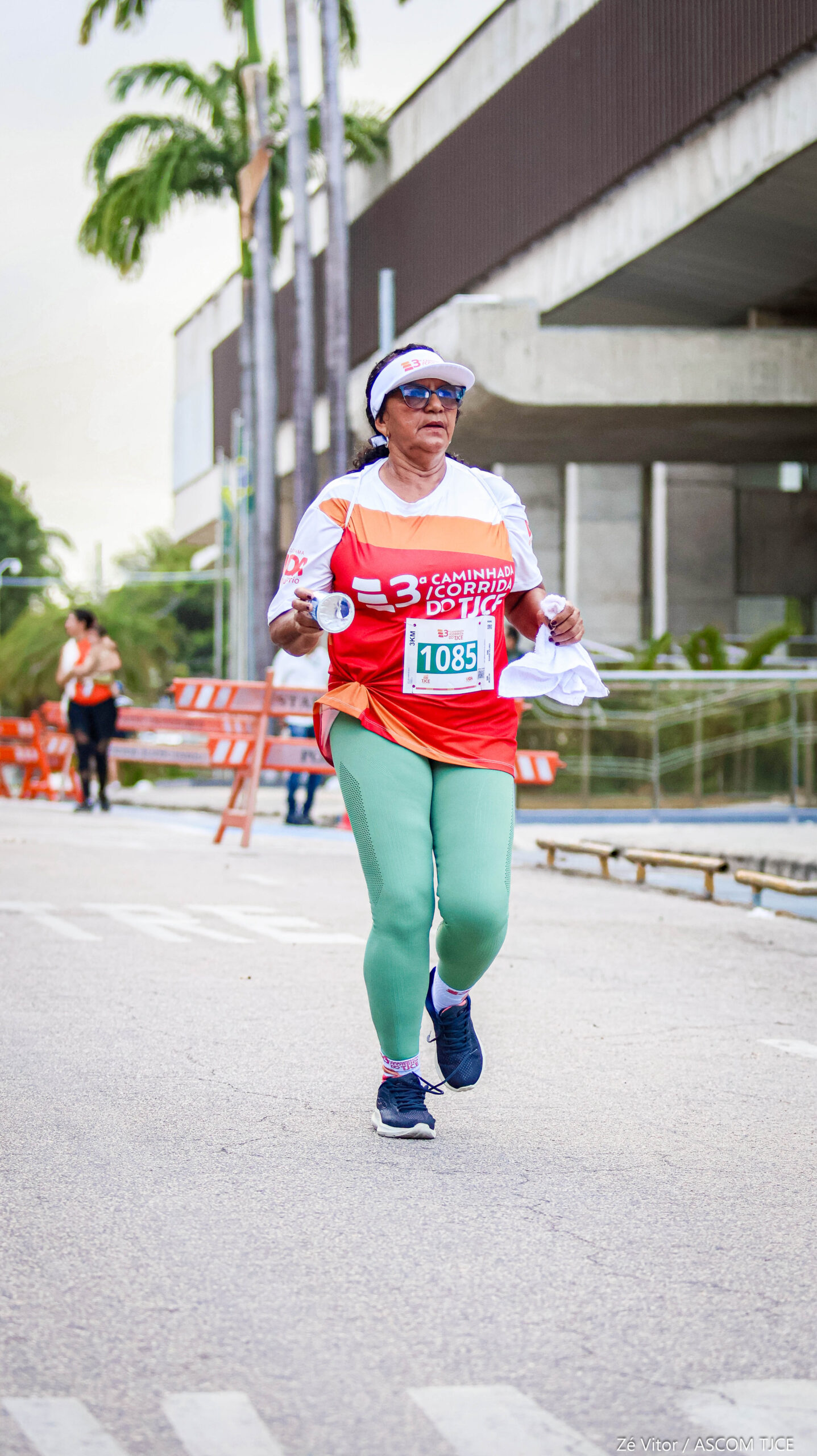 3ª Caminhada/Corrida do TJCE reúne membros do Judiciário em comemoração ao Mês do Servidor - Foto 309