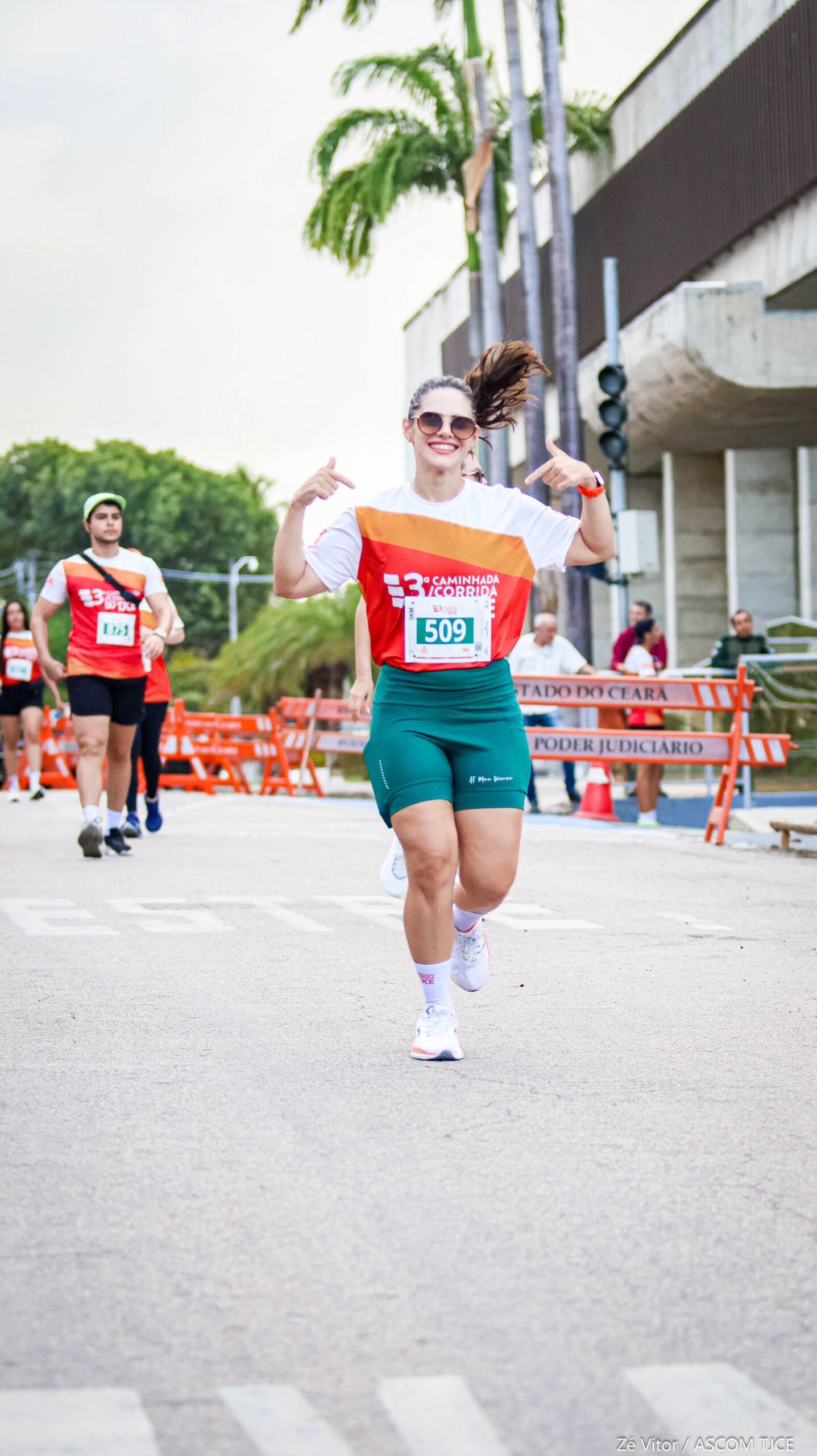 3ª Caminhada/Corrida do TJCE reúne membros do Judiciário em comemoração ao Mês do Servidor - Foto 314