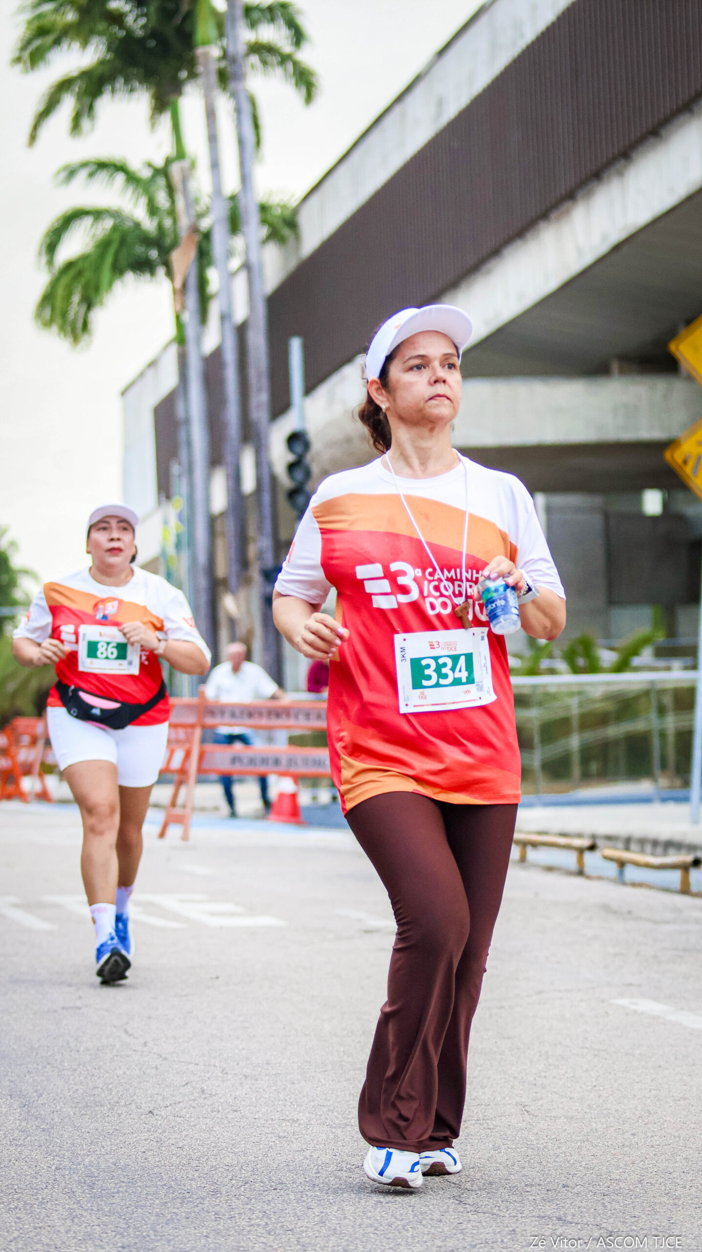 3ª Caminhada/Corrida do TJCE reúne membros do Judiciário em comemoração ao Mês do Servidor - Foto 323
