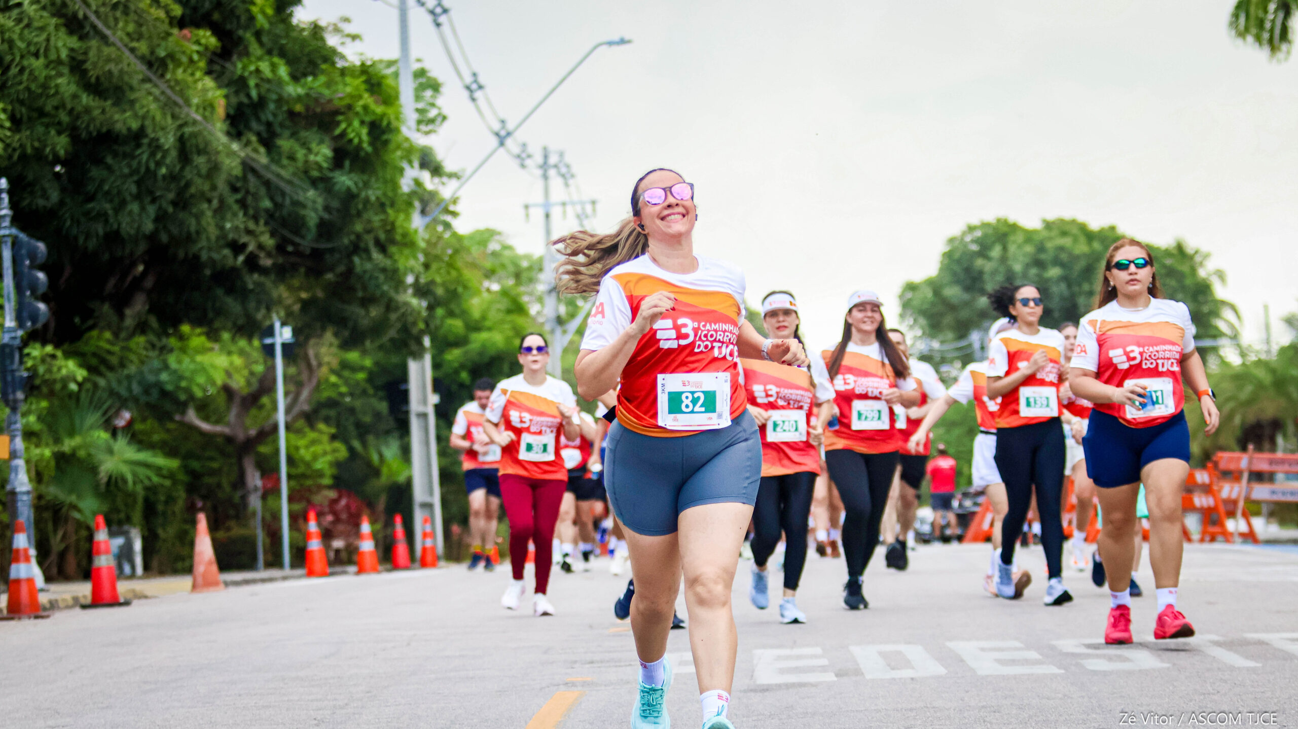 3ª Caminhada/Corrida do TJCE reúne membros do Judiciário em comemoração ao Mês do Servidor - Foto 333