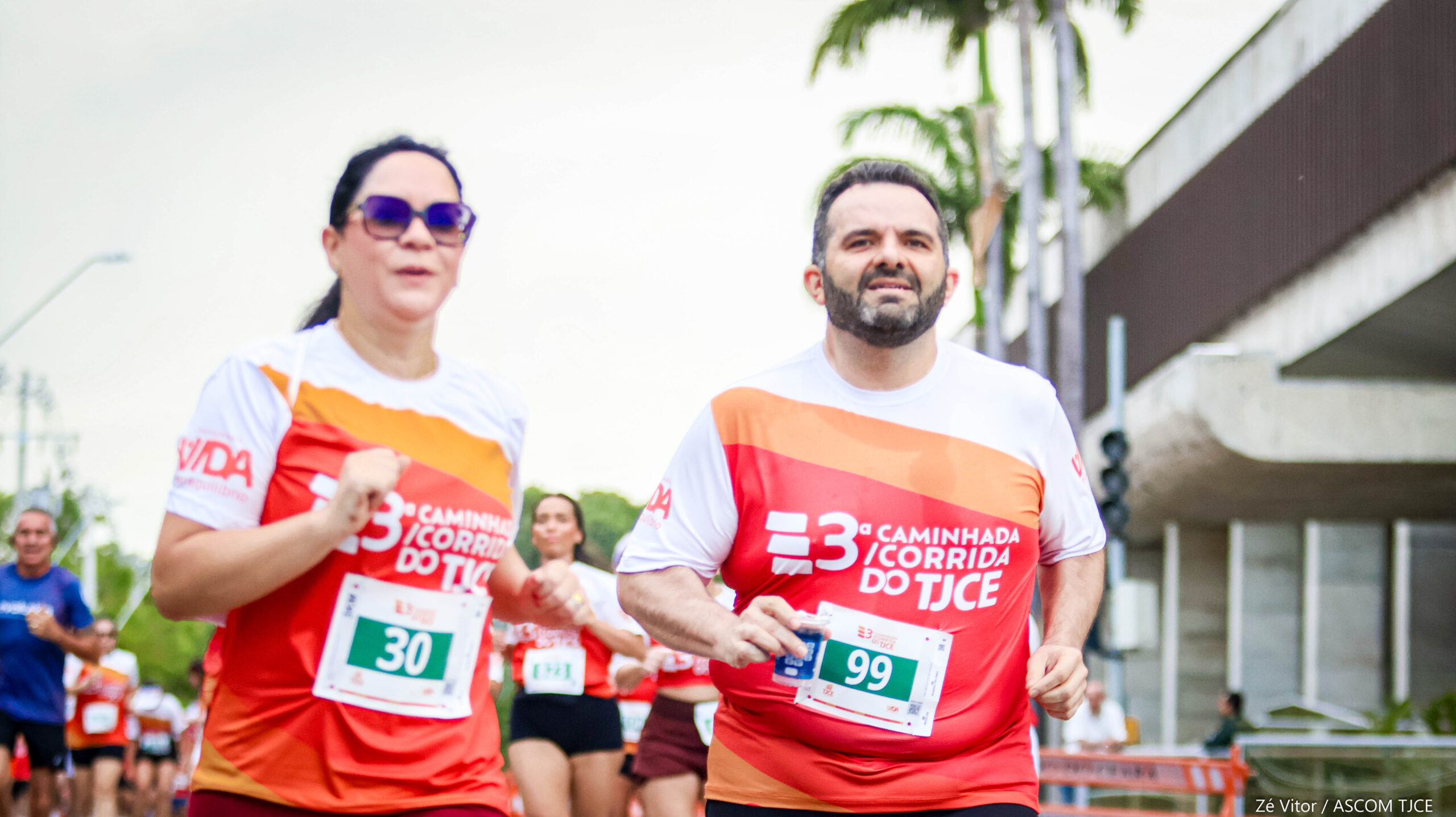 3ª Caminhada/Corrida do TJCE reúne membros do Judiciário em comemoração ao Mês do Servidor - Foto 335