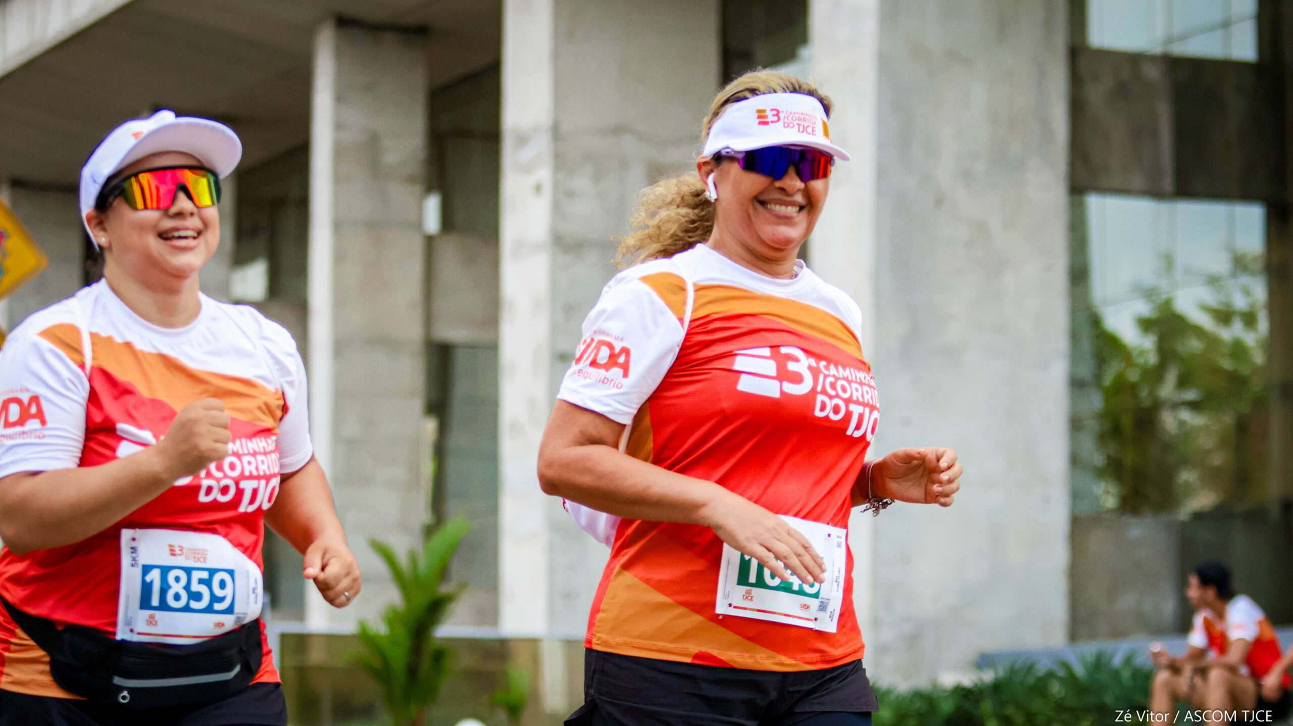 3ª Caminhada/Corrida do TJCE reúne membros do Judiciário em comemoração ao Mês do Servidor - Foto 337