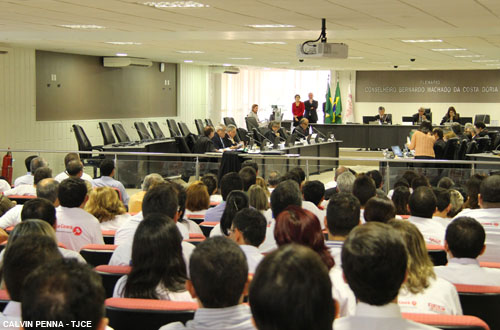 Órgão Especial aprova resolução que regulamenta a isonomia salarial de servidores