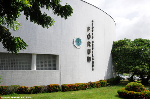 Juiz estabelece medidas cautelares que deverão ser cumpridas por mexicanos acusados de agressão