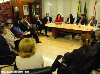 Planos de saúde, empresas de telefonia,  energia e bancos vão apoiar a Conciliação