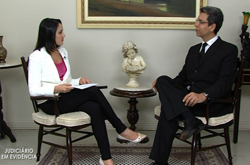 Edição especial do “Judiciário em Evidência” traz entrevista sobre o relatório do Mutirão Carcerário