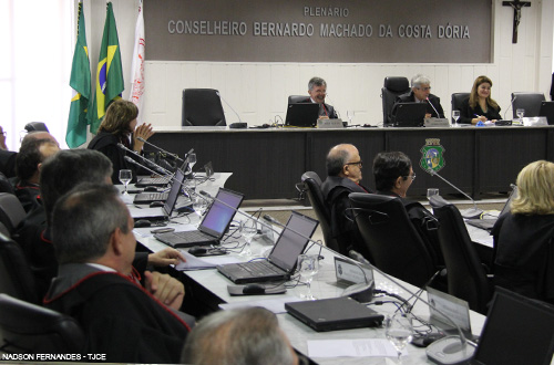 Pleno do TJCE altera funcionamento de plantões  das Varas da Infância e da Juventude