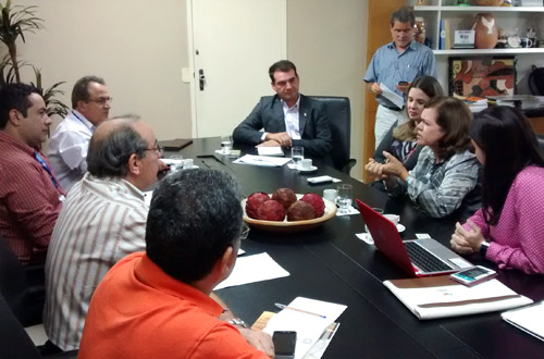 Judiciário, Executivo, Defensoria e Sine/IDT planejam empregar vítimas de violência doméstica