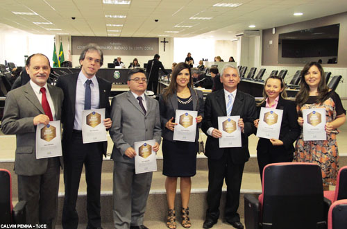 Comarcas que se destacaram na Semana do Júri recebem Selo Bronze durante sessão no TJCE