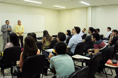 Novos oficiais de Justiça participam de capacitação no TJCE